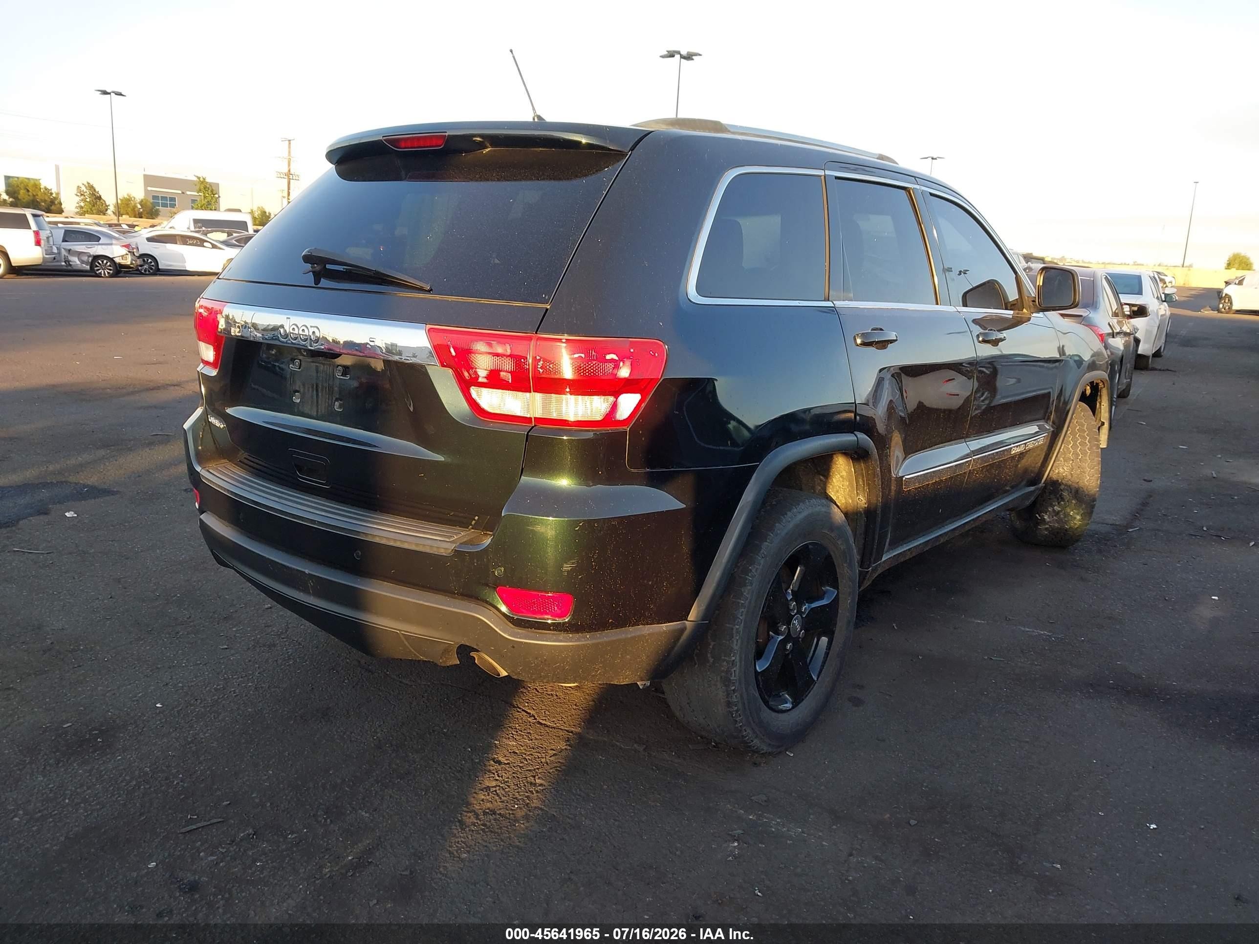 2013 Jeep Grand Cherokee Laredo Black vin: 1C4RJEAG8DC574556