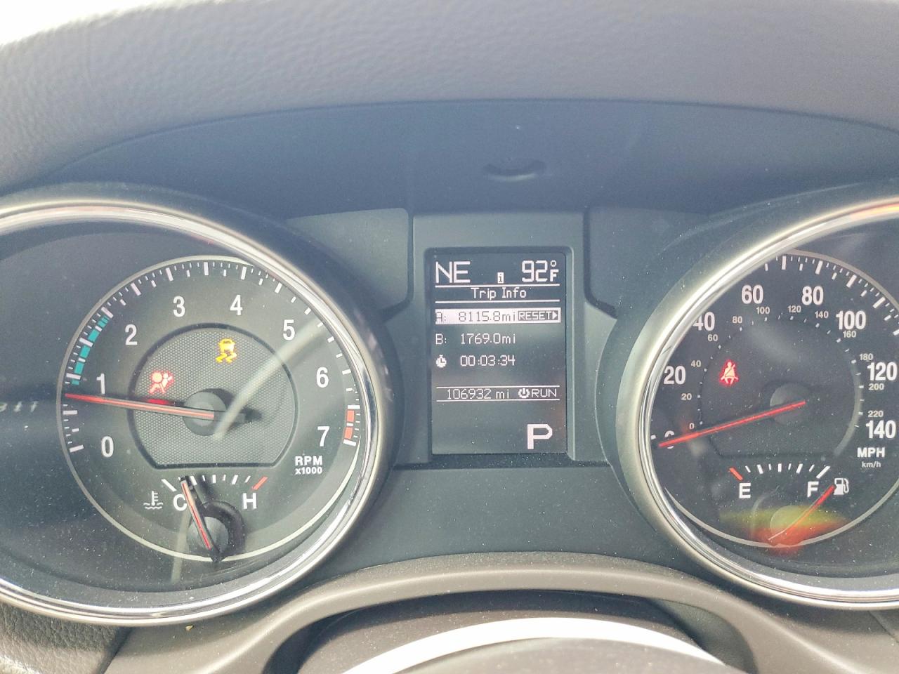 2013 Jeep Grand Cherokee Laredo Красный vin: 1C4RJEAG8DC589073