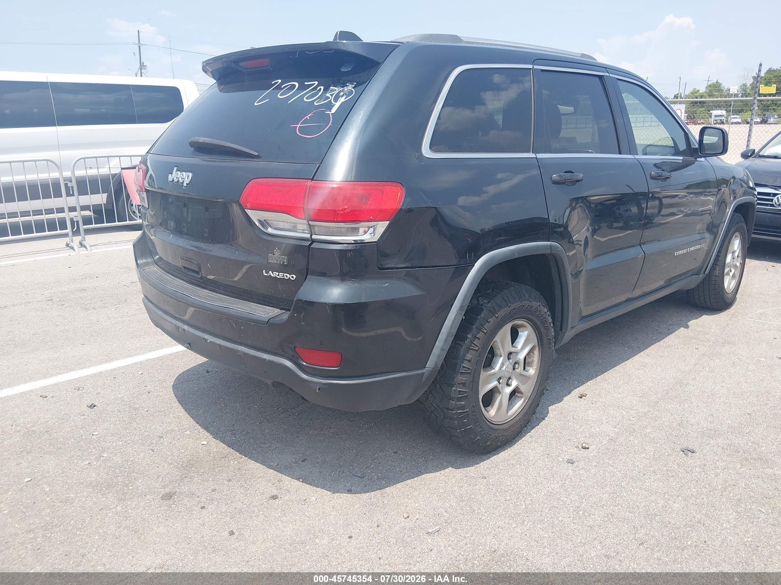 2014 Jeep Grand Cherokee Laredo Серый vin: 1C4RJEAG8EC207030