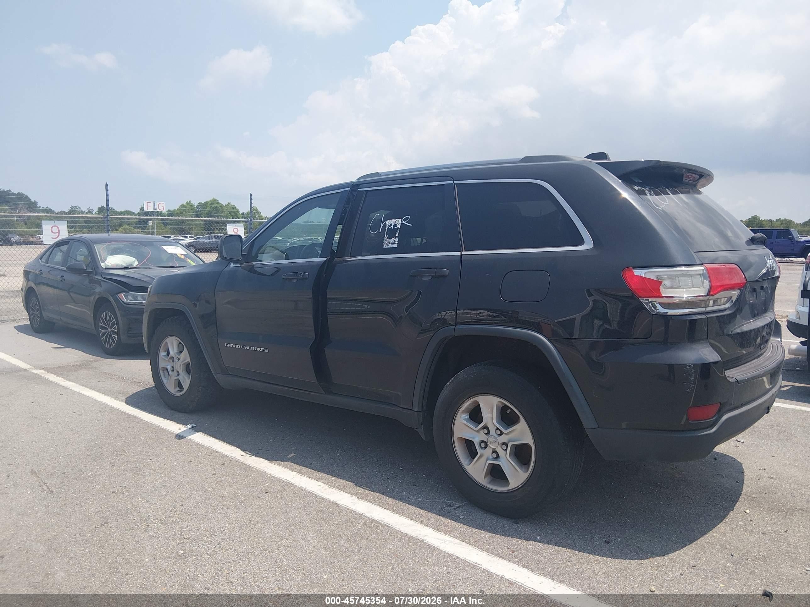 2014 Jeep Grand Cherokee Laredo Серый vin: 1C4RJEAG8EC207030