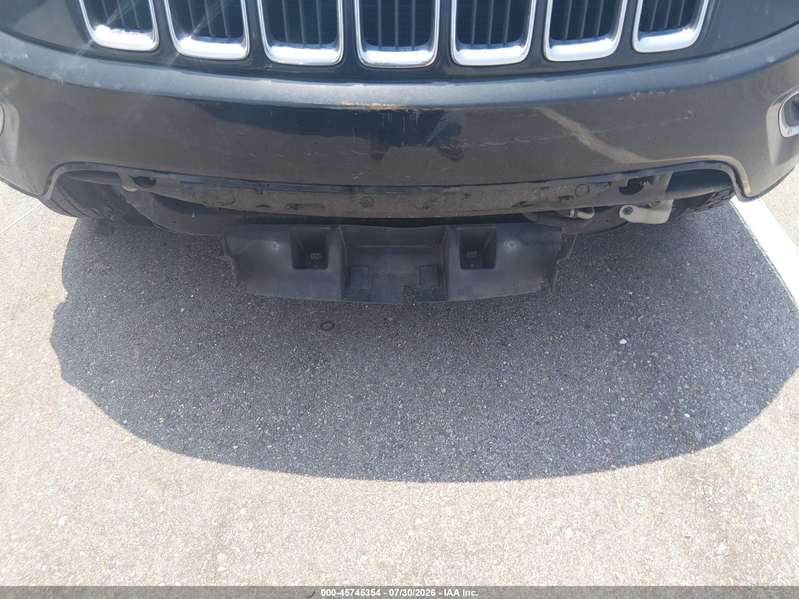 2014 Jeep Grand Cherokee Laredo Серый vin: 1C4RJEAG8EC207030