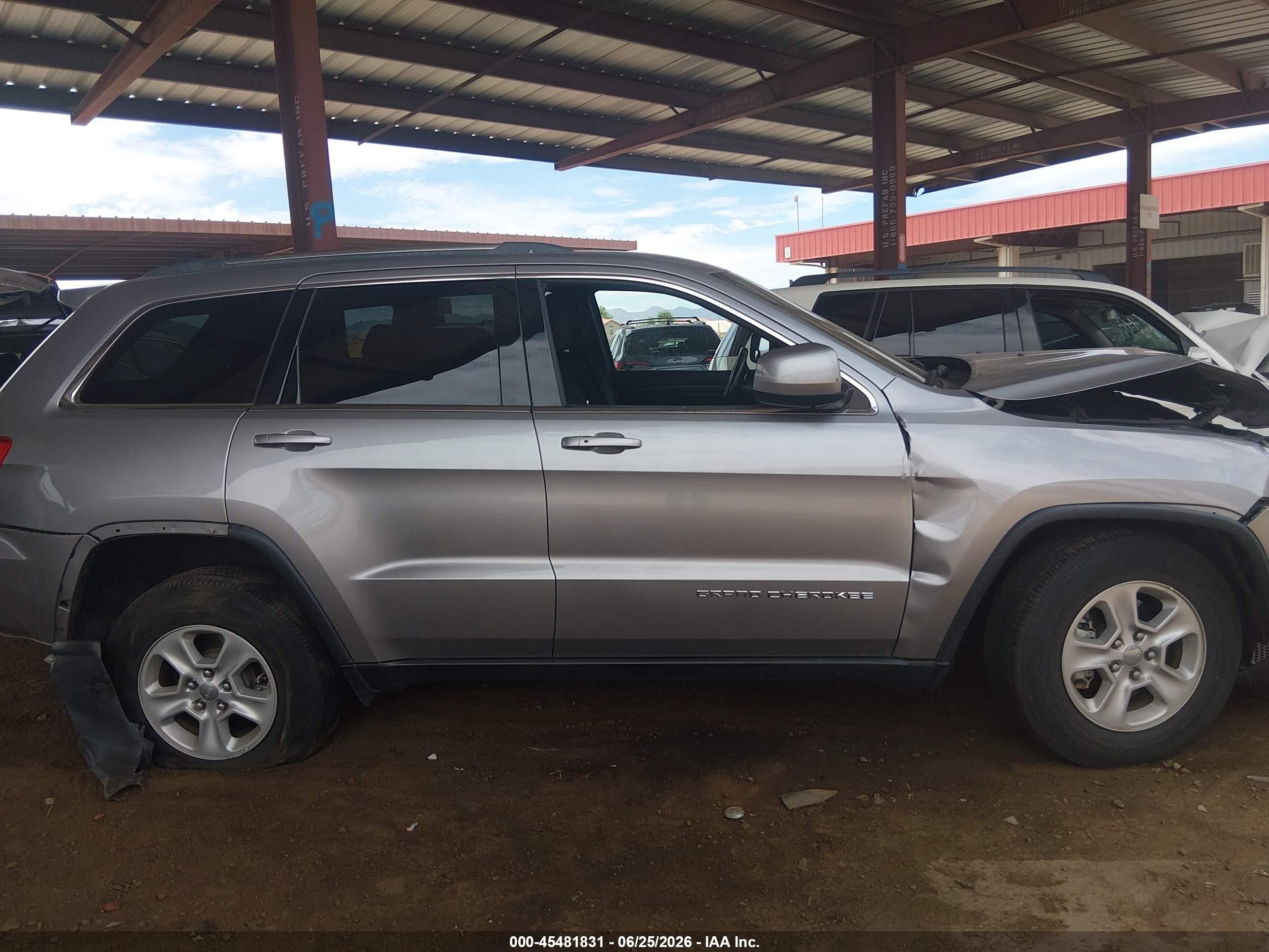 2014 Jeep Grand Cherokee Laredo Серый vin: 1C4RJEAG8EC239962