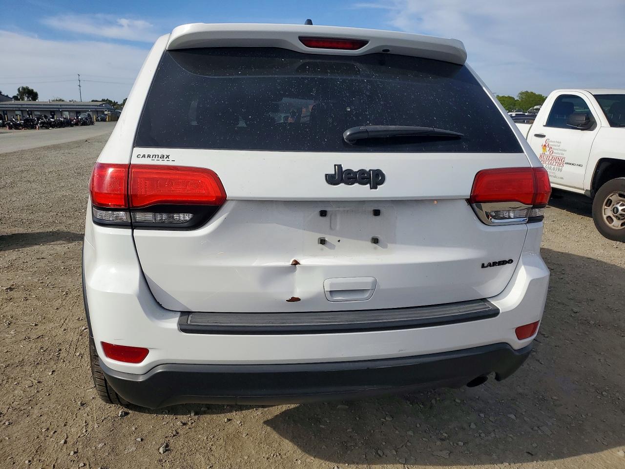 2014 Jeep Grand Cherokee Laredo White vin: 1C4RJEAG8EC580830