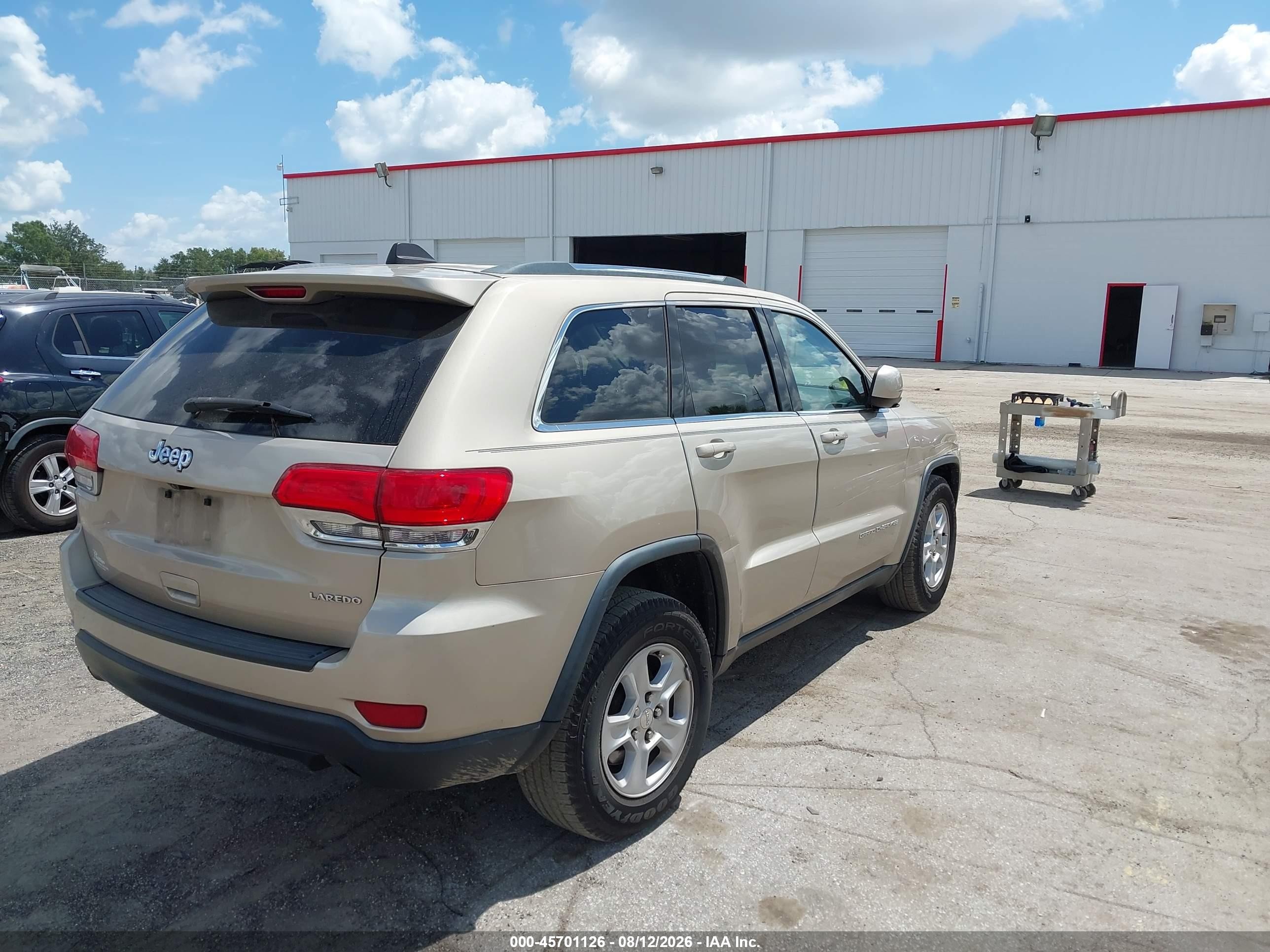 2015 Jeep Grand Cherokee Laredo Champagne vin: 1C4RJEAG8FC235668