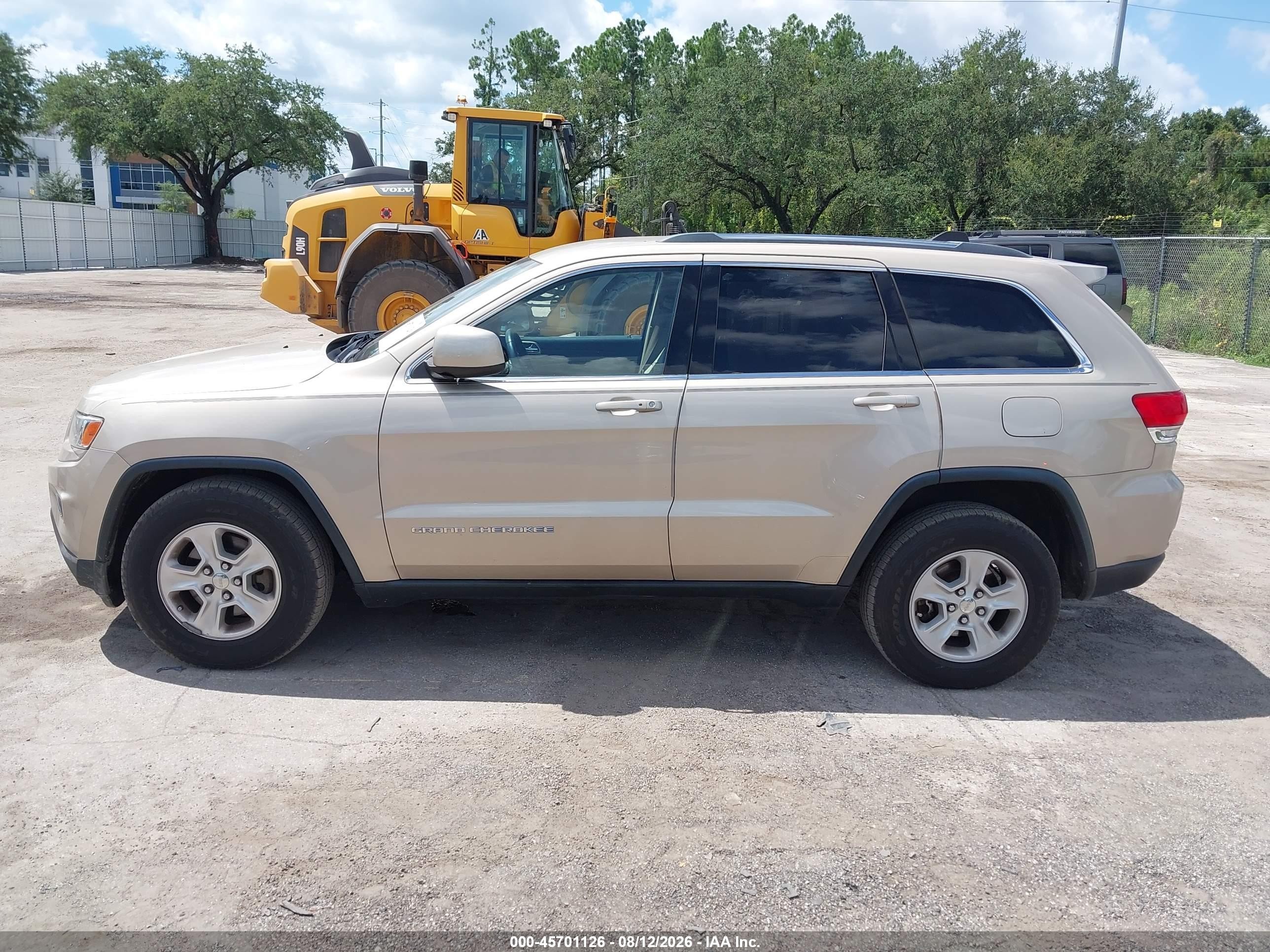 2015 Jeep Grand Cherokee Laredo Champagne vin: 1C4RJEAG8FC235668