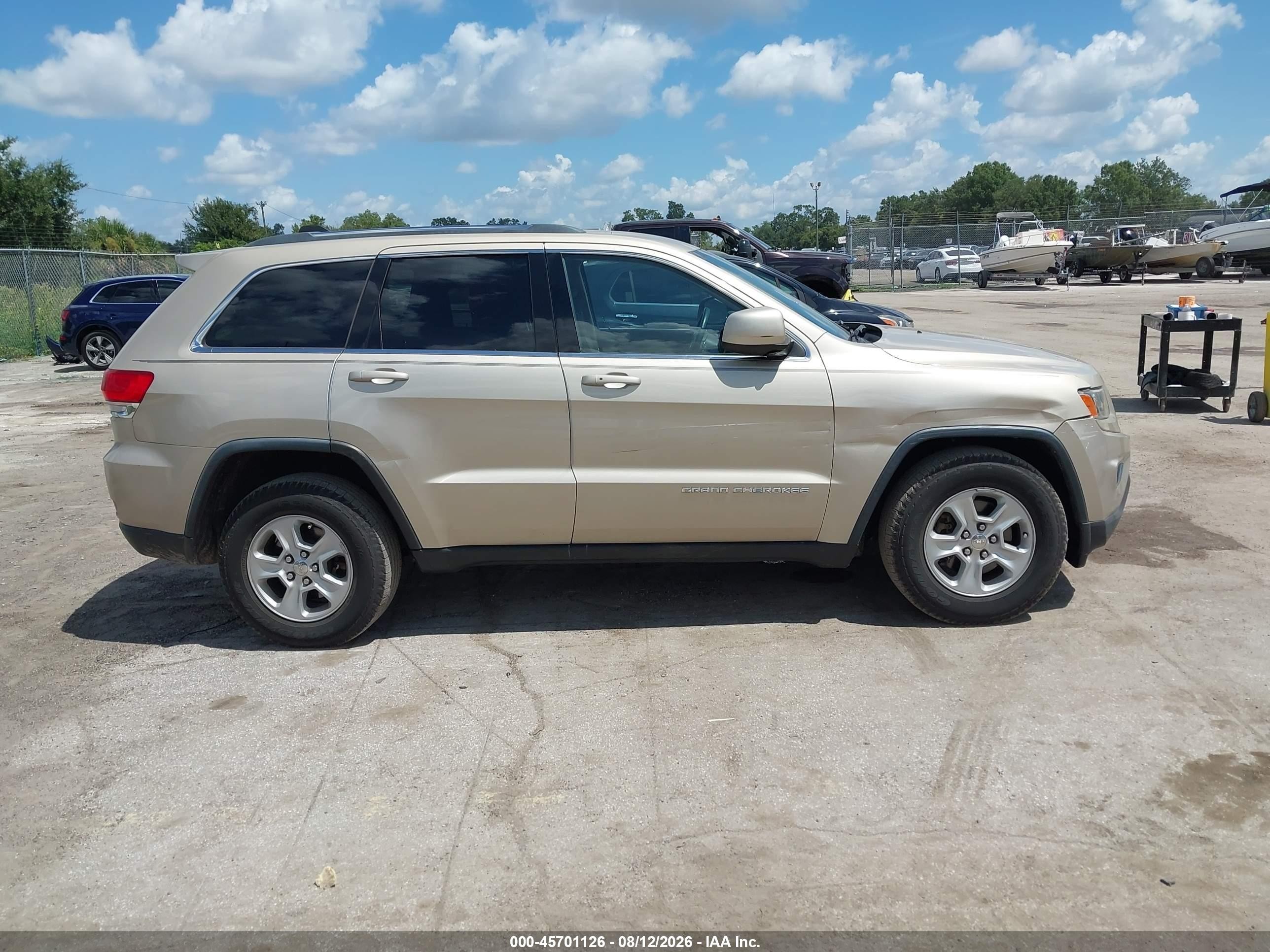 2015 Jeep Grand Cherokee Laredo Champagne vin: 1C4RJEAG8FC235668