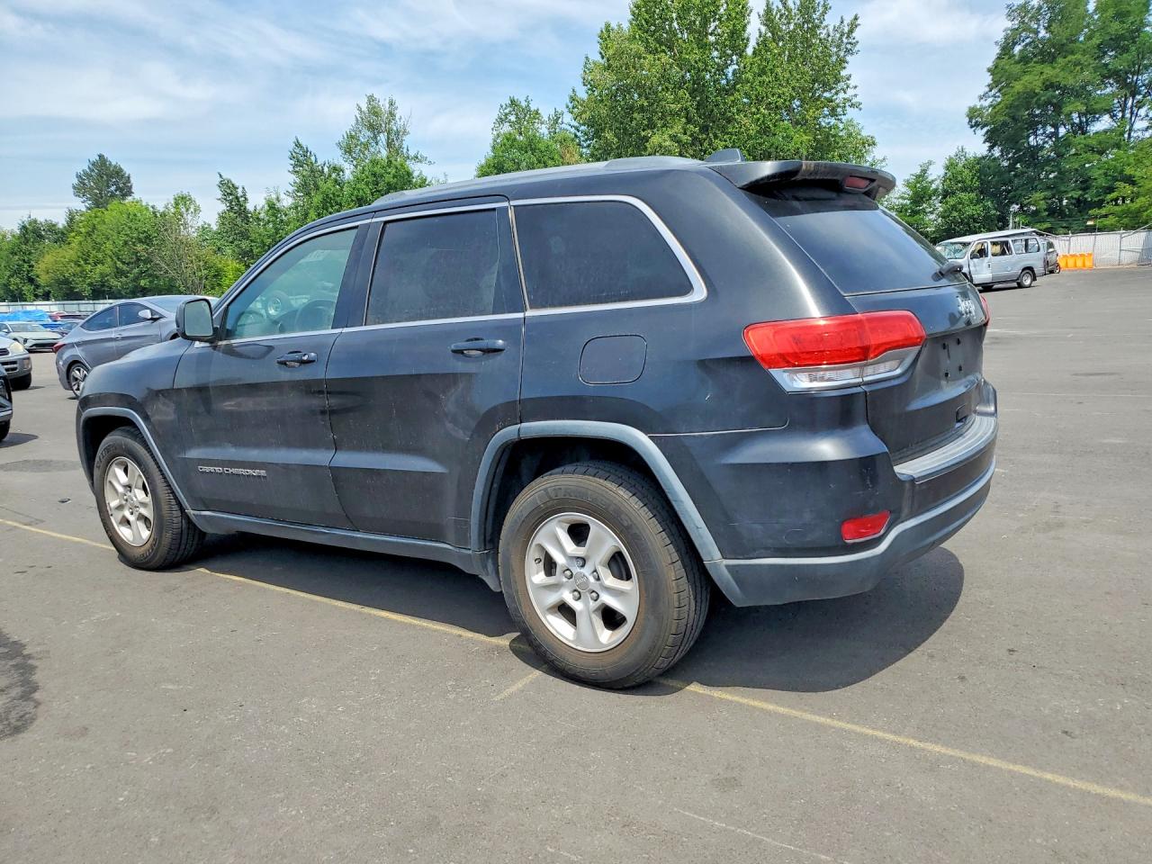 2015 Jeep Grand Cherokee Laredo Черный vin: 1C4RJEAG8FC713930