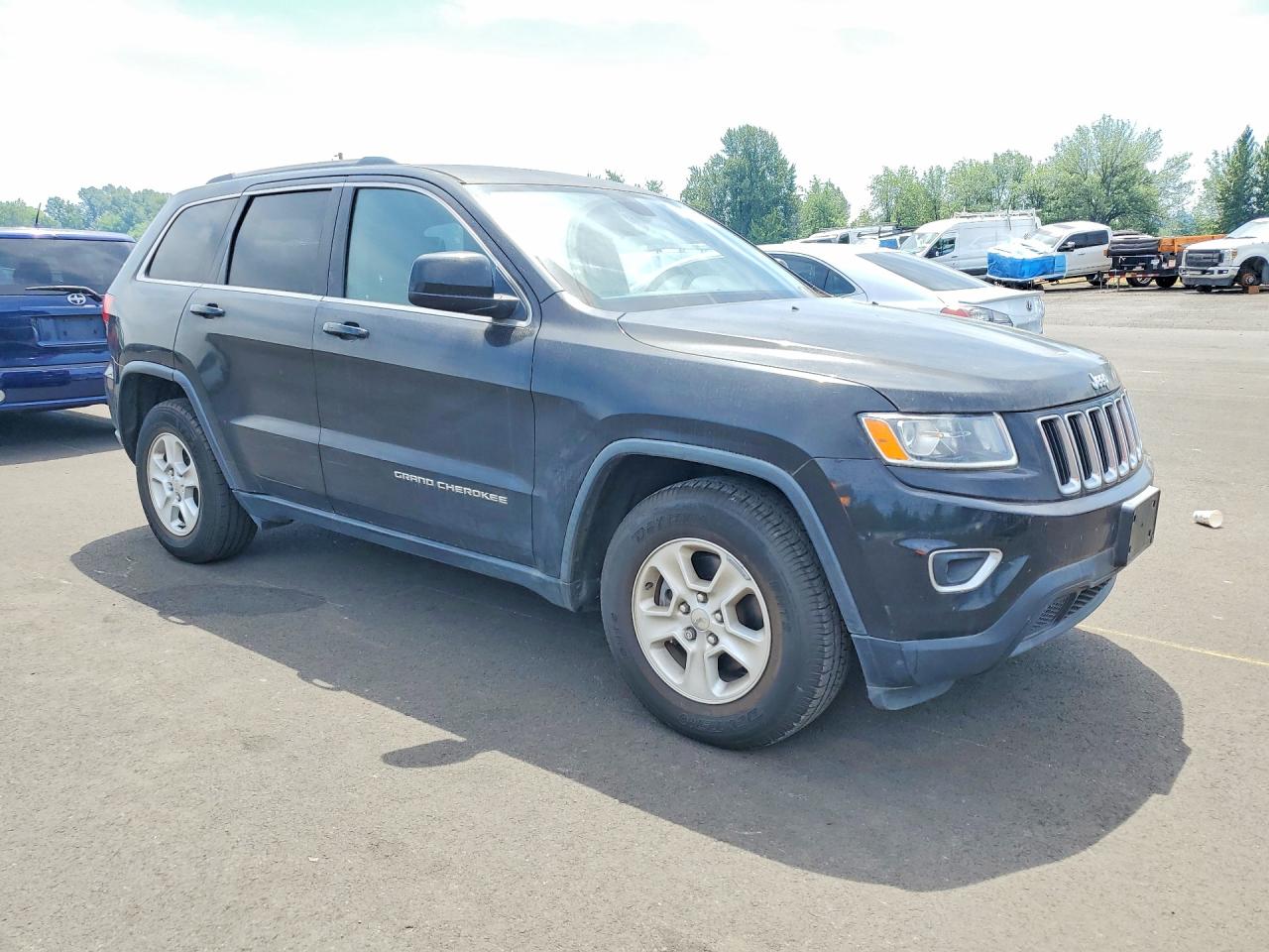 2015 Jeep Grand Cherokee Laredo Черный vin: 1C4RJEAG8FC713930