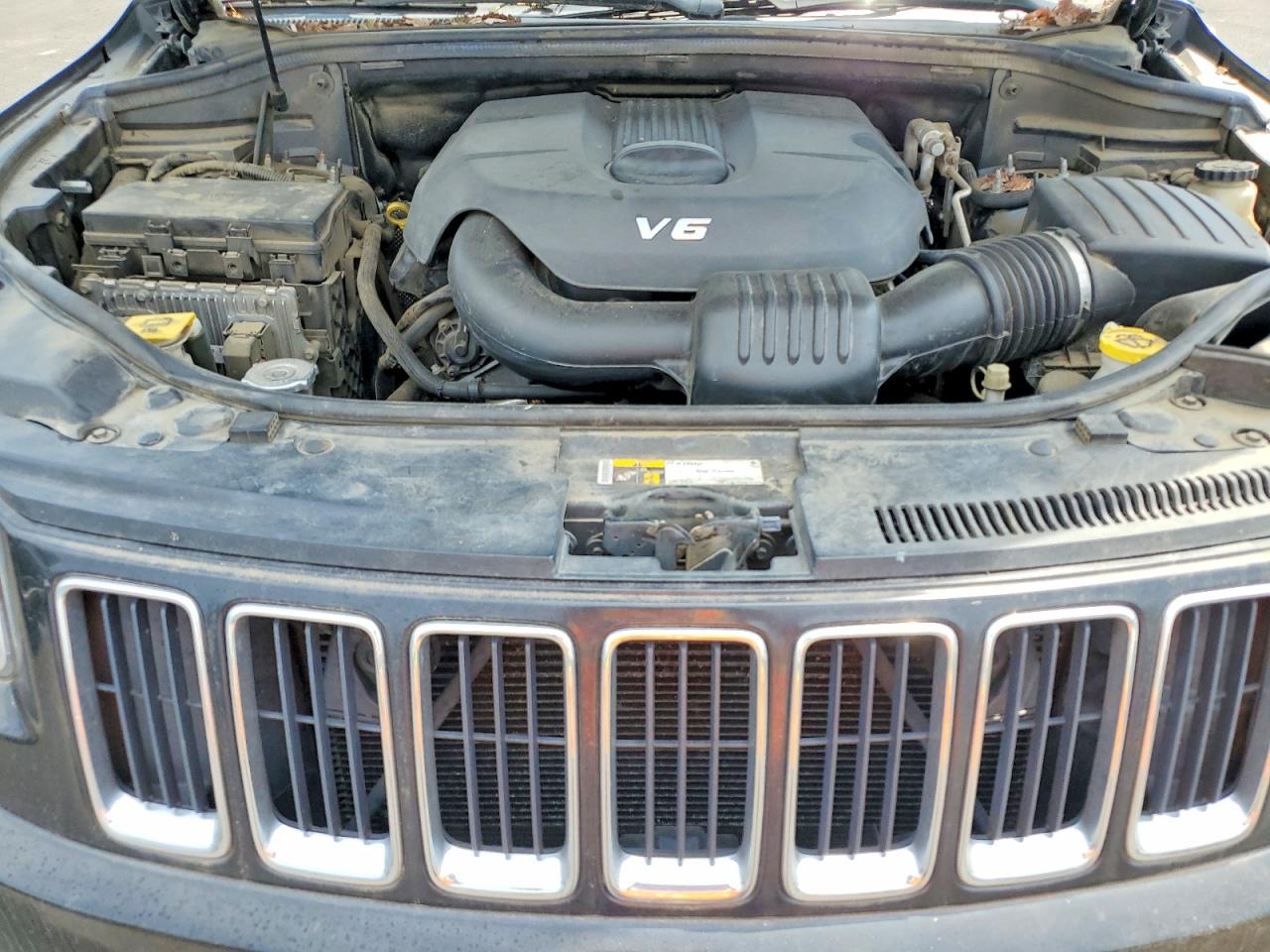 2015 Jeep Grand Cherokee Laredo Черный vin: 1C4RJEAG8FC713930