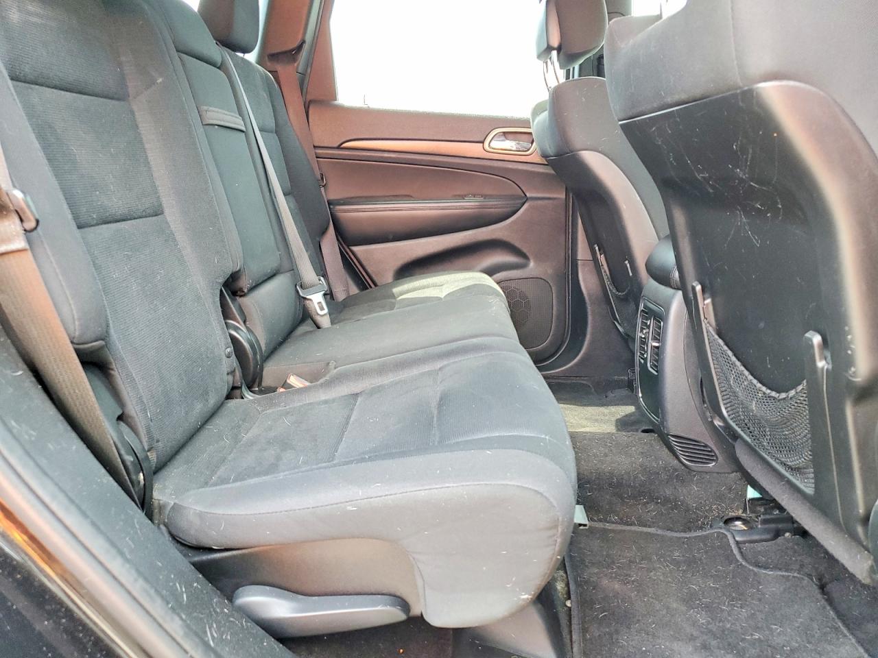 2015 Jeep Grand Cherokee Laredo Черный vin: 1C4RJEAG8FC713930