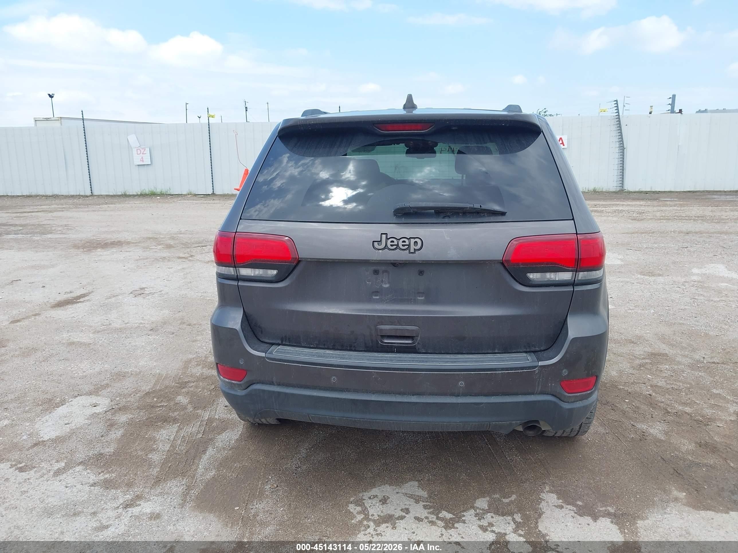 2016 Jeep Grand Cherokee 75th Anniversary Gray vin: 1C4RJEAG8GC391050