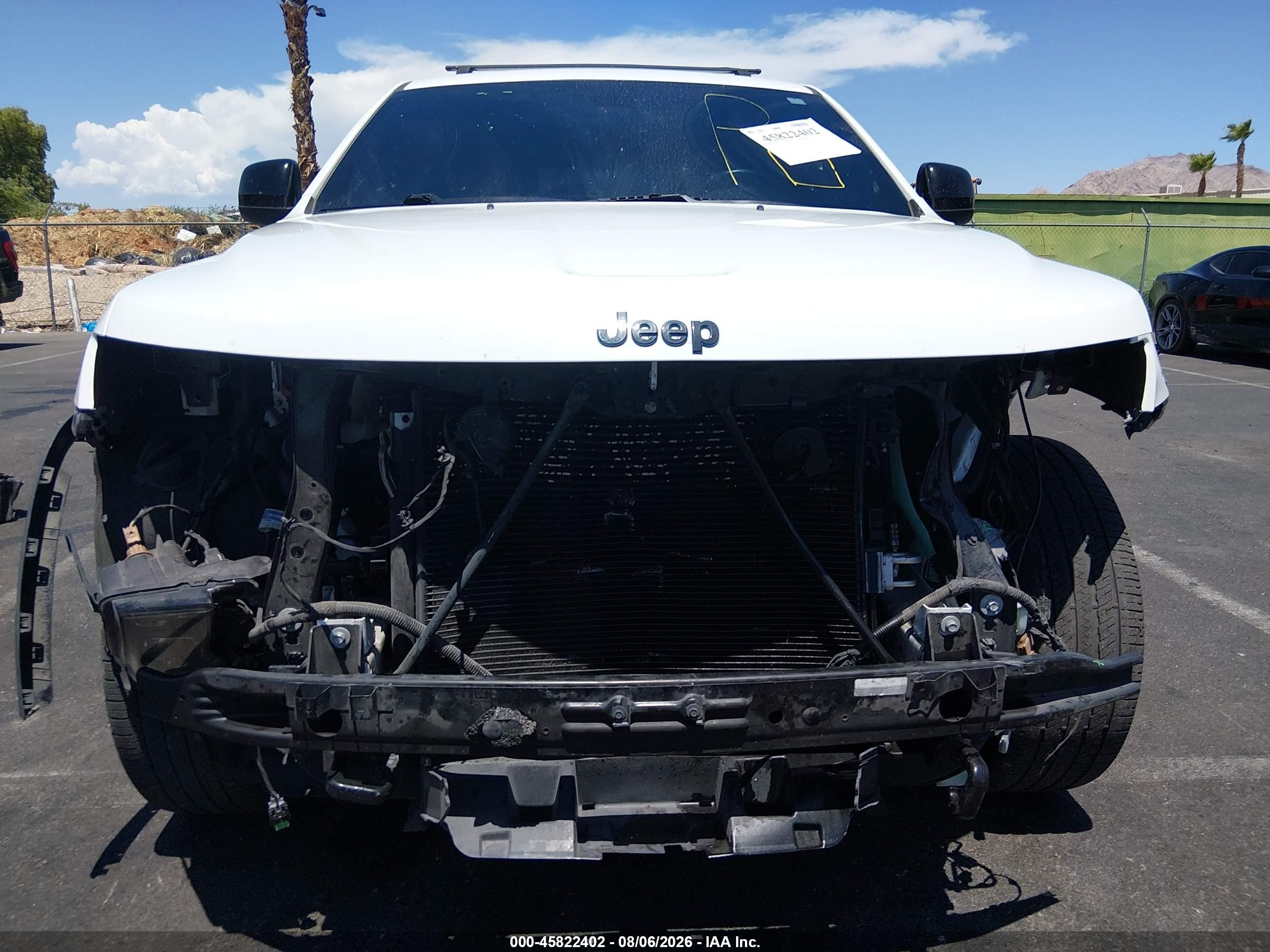 2019 Jeep Grand Cherokee Upland 4x2 White vin: 1C4RJEAG8KC789965