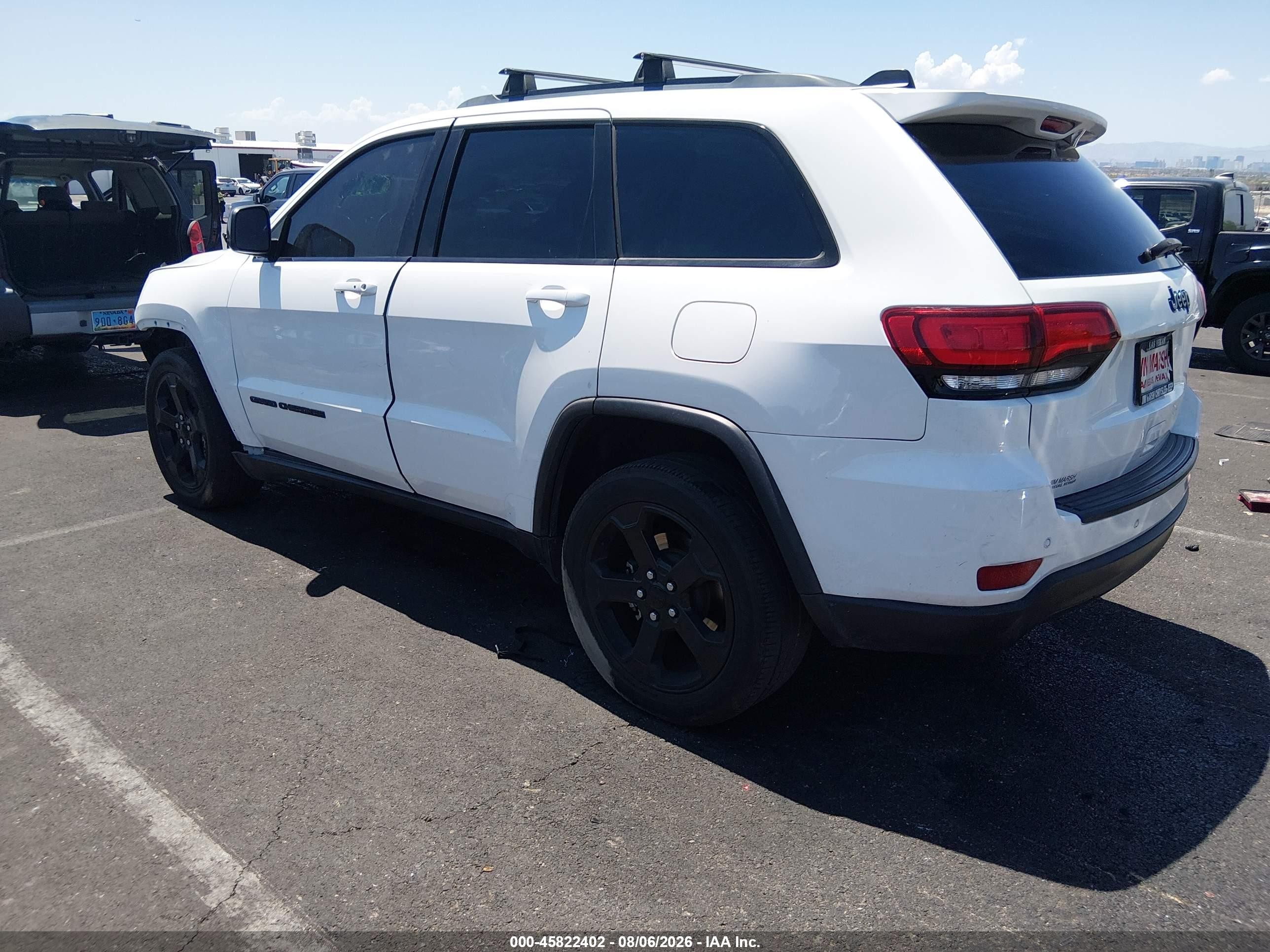 2019 Jeep Grand Cherokee Upland 4x2 White vin: 1C4RJEAG8KC789965