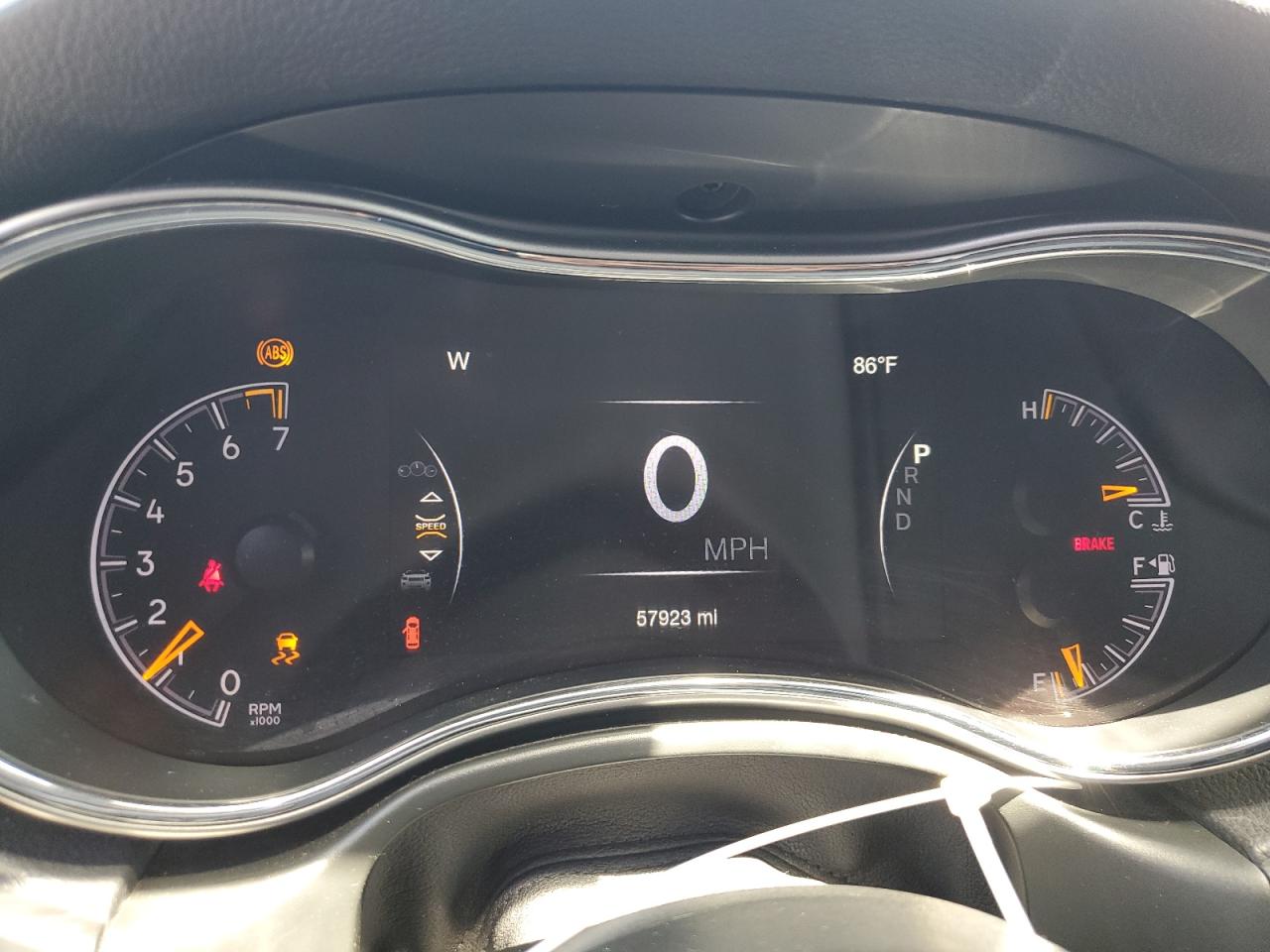2021 Jeep Grand Cherokee Laredo White vin: 1C4RJEAG8MC511523 Damage: Warning Light - Abs, On, Unacceptable