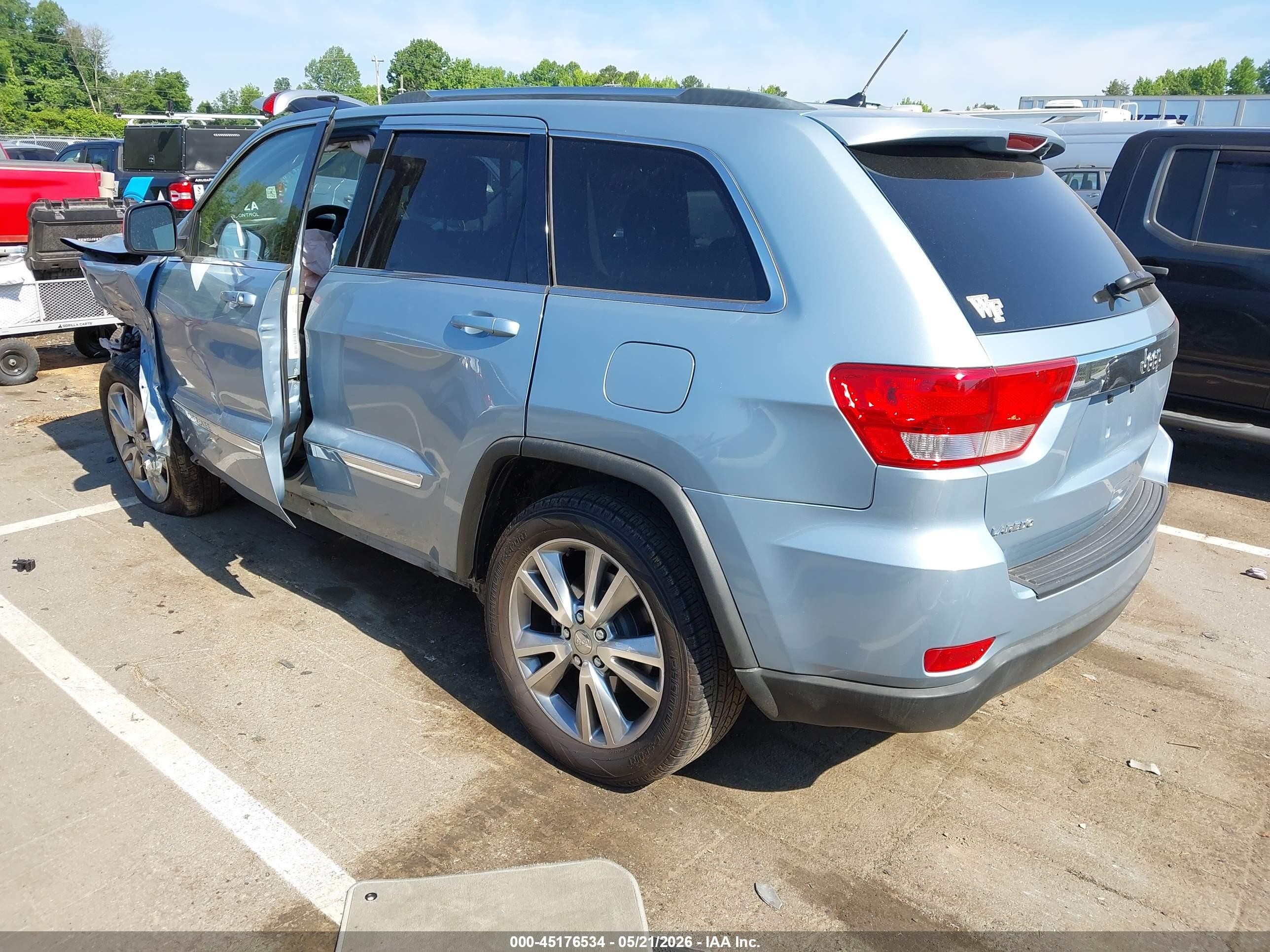 2013 Jeep Grand Cherokee Laredo Blue vin: 1C4RJEAG9DC558544