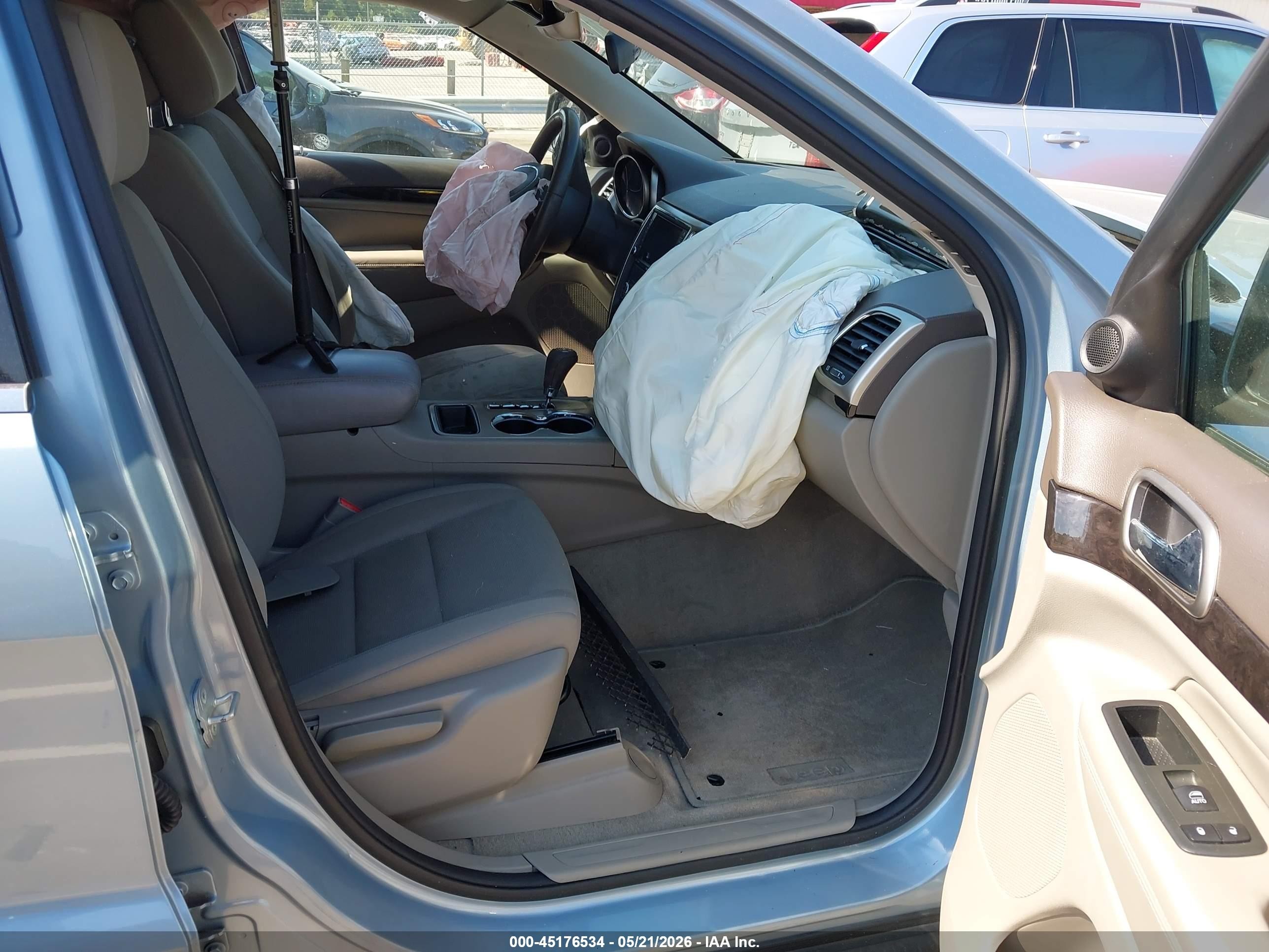 2013 Jeep Grand Cherokee Laredo Blue vin: 1C4RJEAG9DC558544