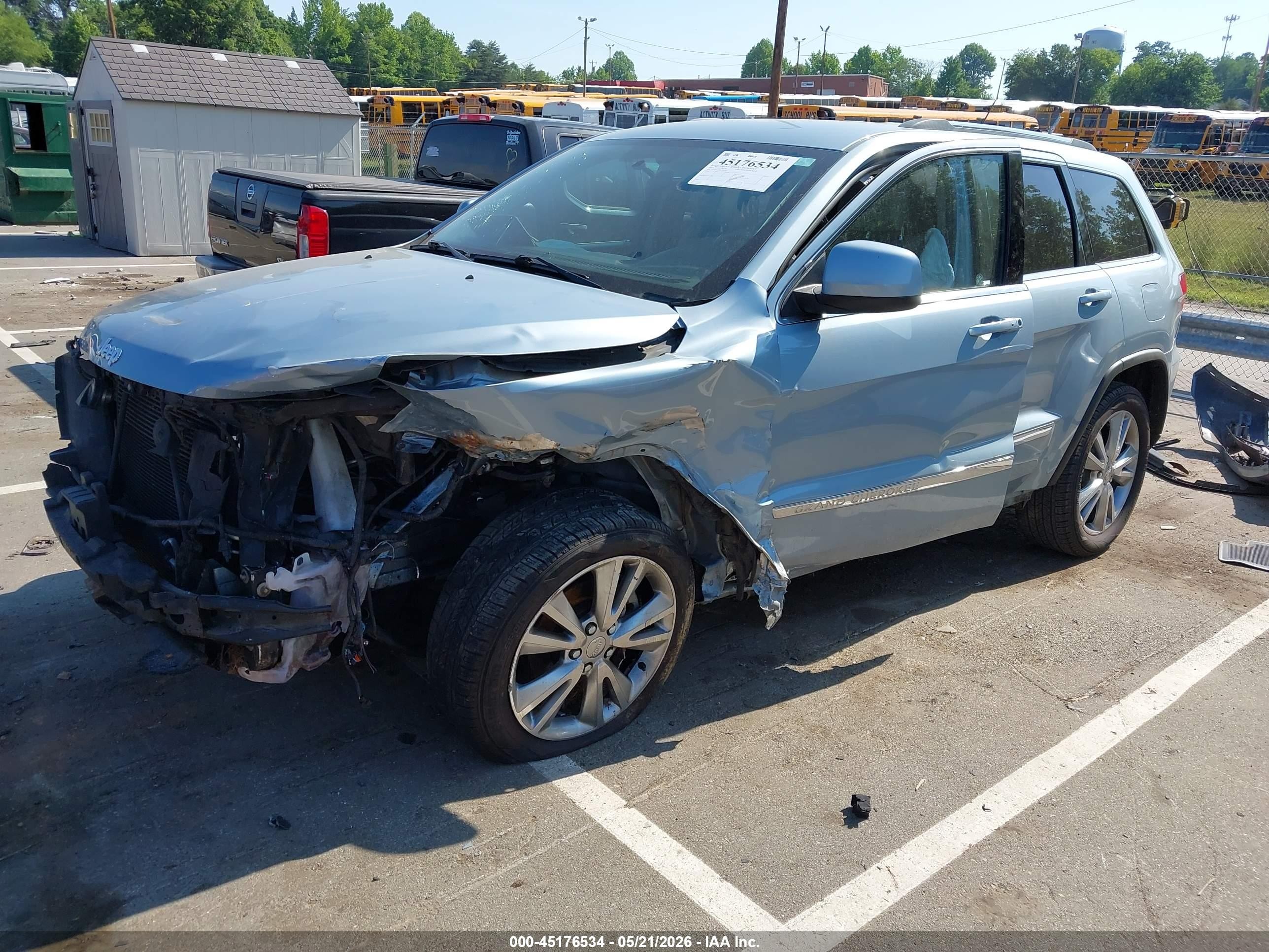 2013 Jeep Grand Cherokee Laredo Blue vin: 1C4RJEAG9DC558544