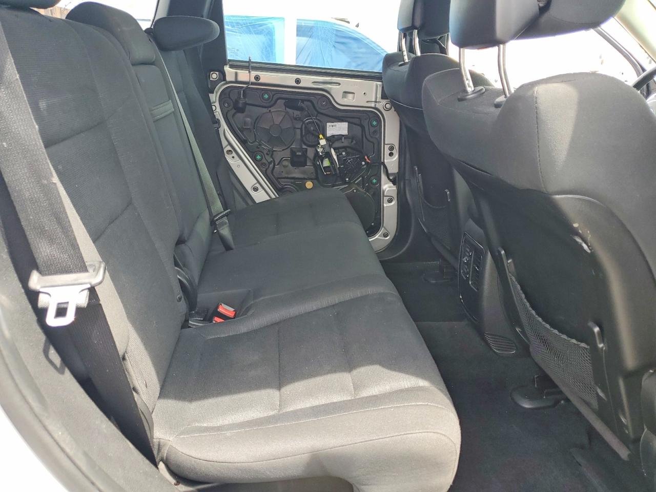 2013 Jeep Grand Cherokee Laredo Silver vin: 1C4RJEAG9DC596159