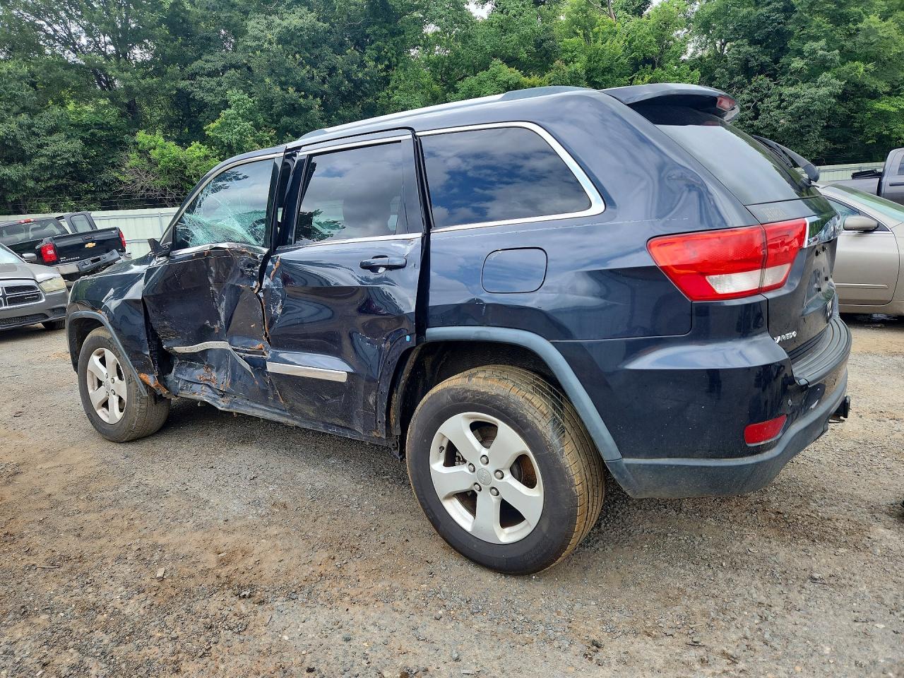 2013 Jeep Grand Cherokee Laredo Blue vin: 1C4RJEAG9DC650785