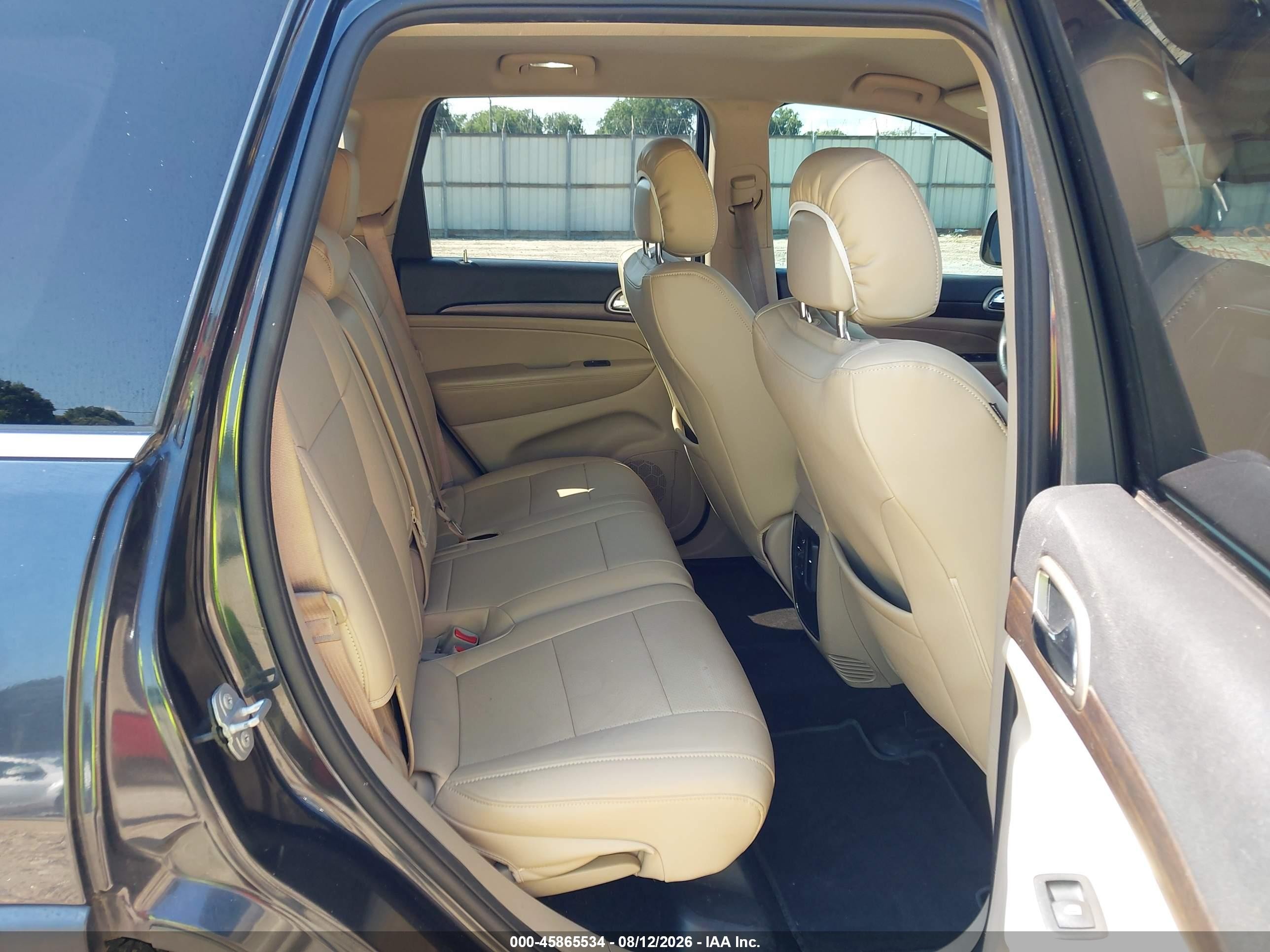 2015 Jeep Grand Cherokee Laredo Blue vin: 1C4RJEAG9FC681392
