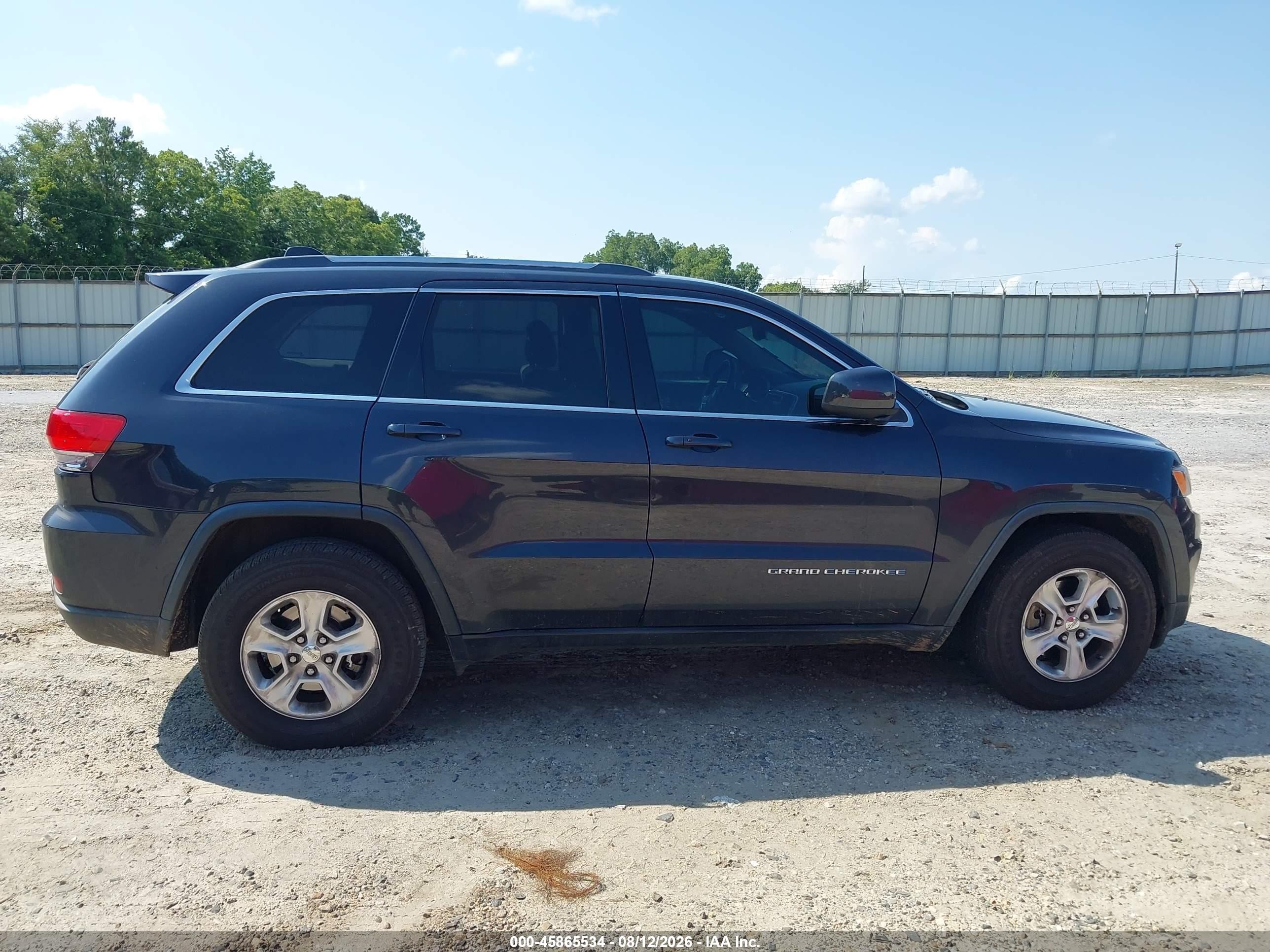 2015 Jeep Grand Cherokee Laredo Blue vin: 1C4RJEAG9FC681392