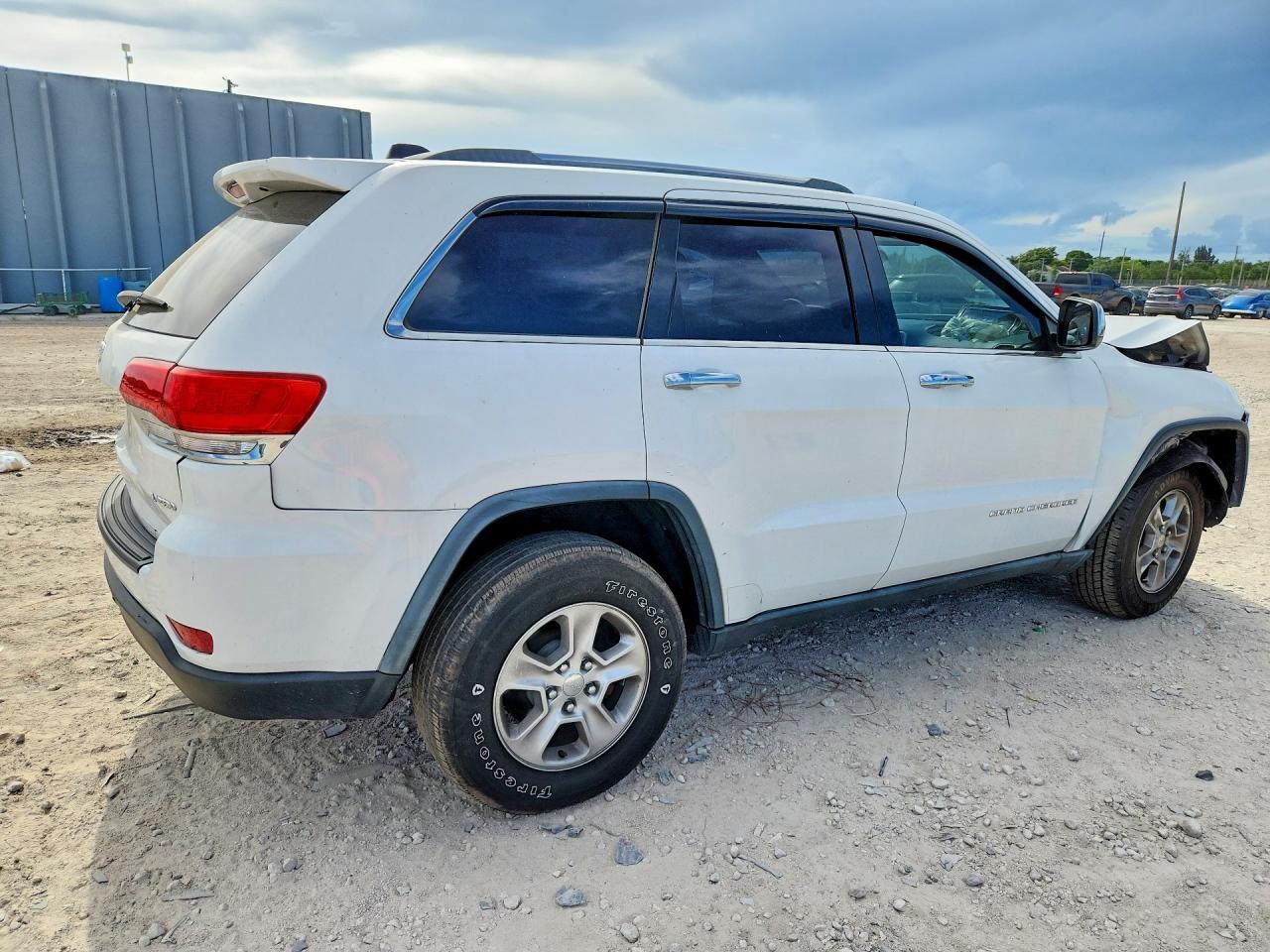 2015 Jeep Grand Cherokee Laredo White vin: 1C4RJEAG9FC914929