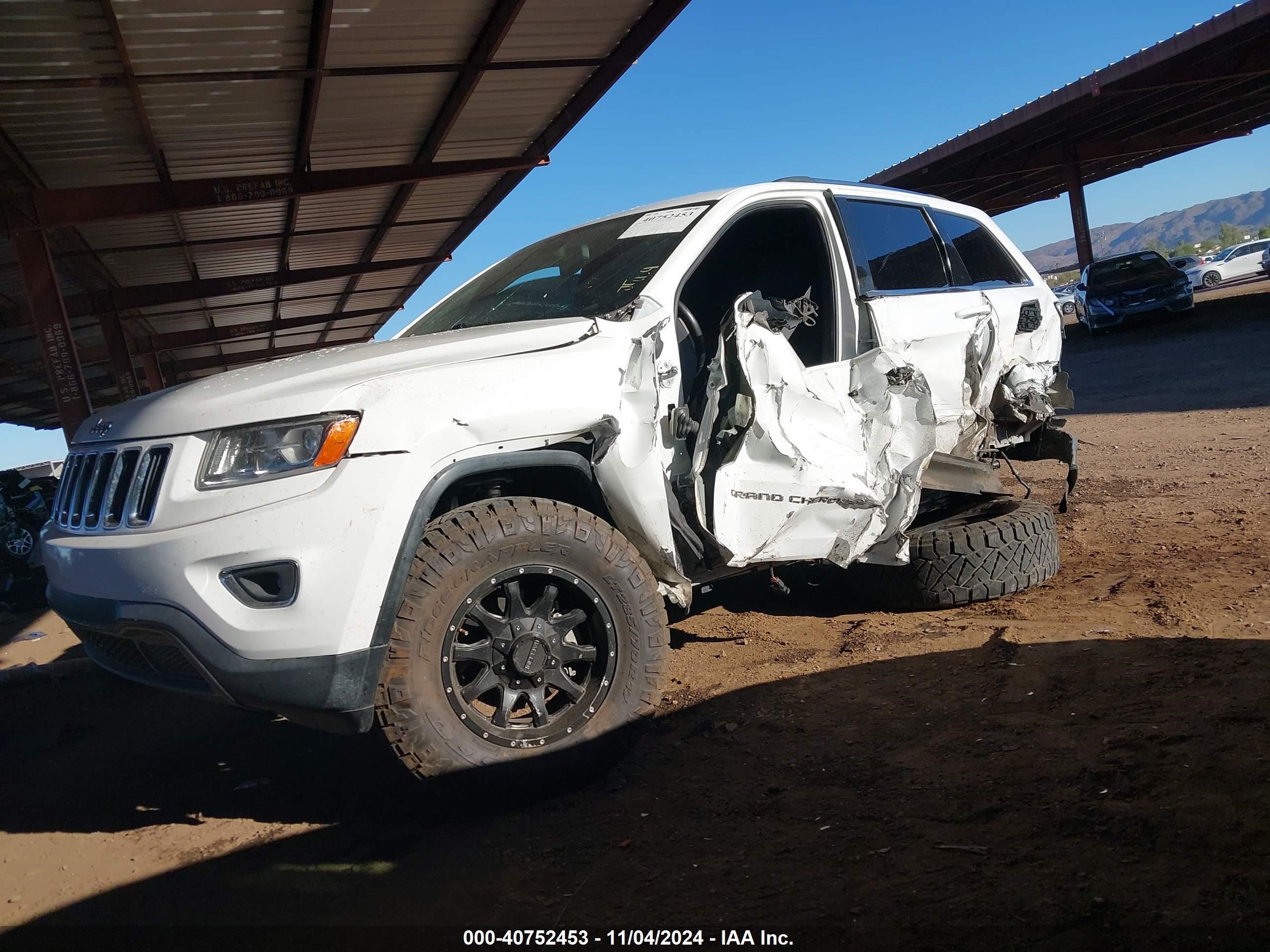 2016 Jeep Grand Cherokee Laredo White vin: 1C4RJEAG9GC501183