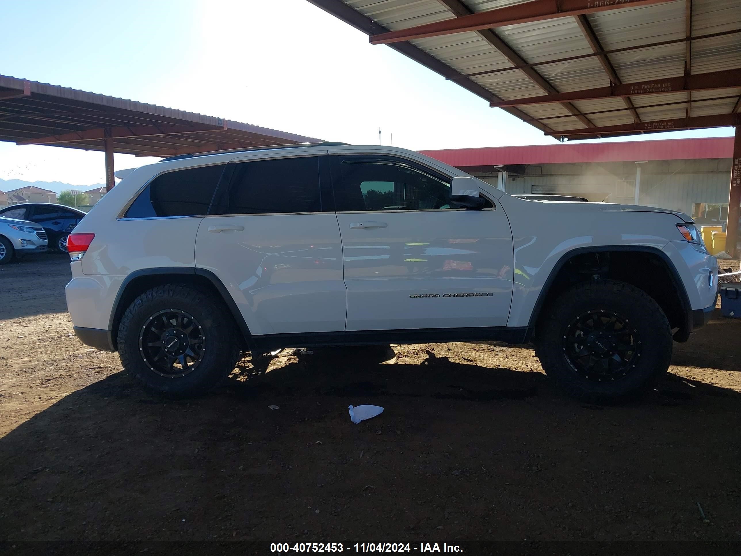 2016 Jeep Grand Cherokee Laredo White vin: 1C4RJEAG9GC501183