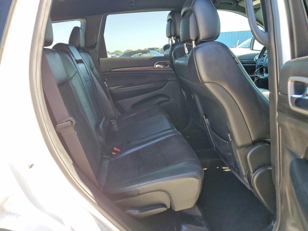 2020 Jeep Grand Cherokee Laredo Белый vin: 1C4RJEAG9LC245153