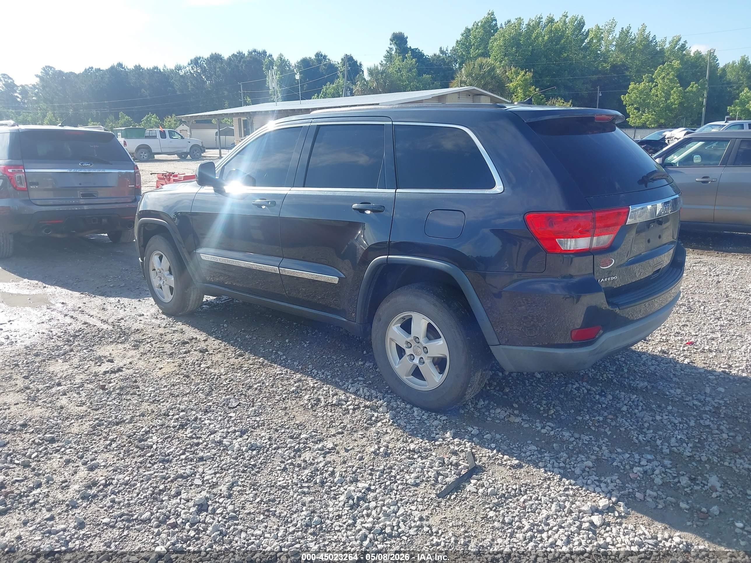 2012 Jeep Grand Cherokee Laredo Black vin: 1C4RJEAGXCC305439