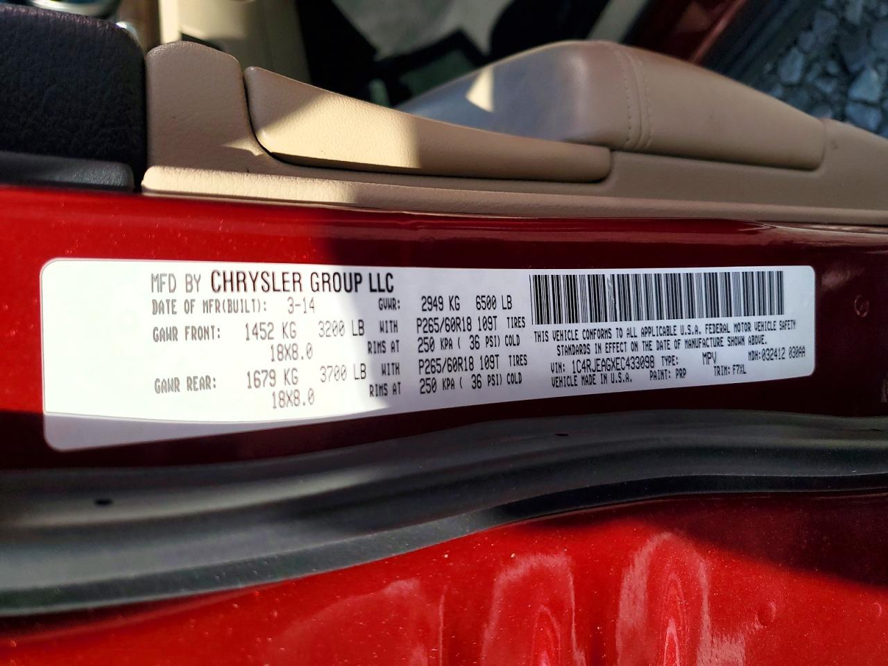 2014 Jeep Grand Cherokee Laredo Red vin: 1C4RJEAGXEC433098