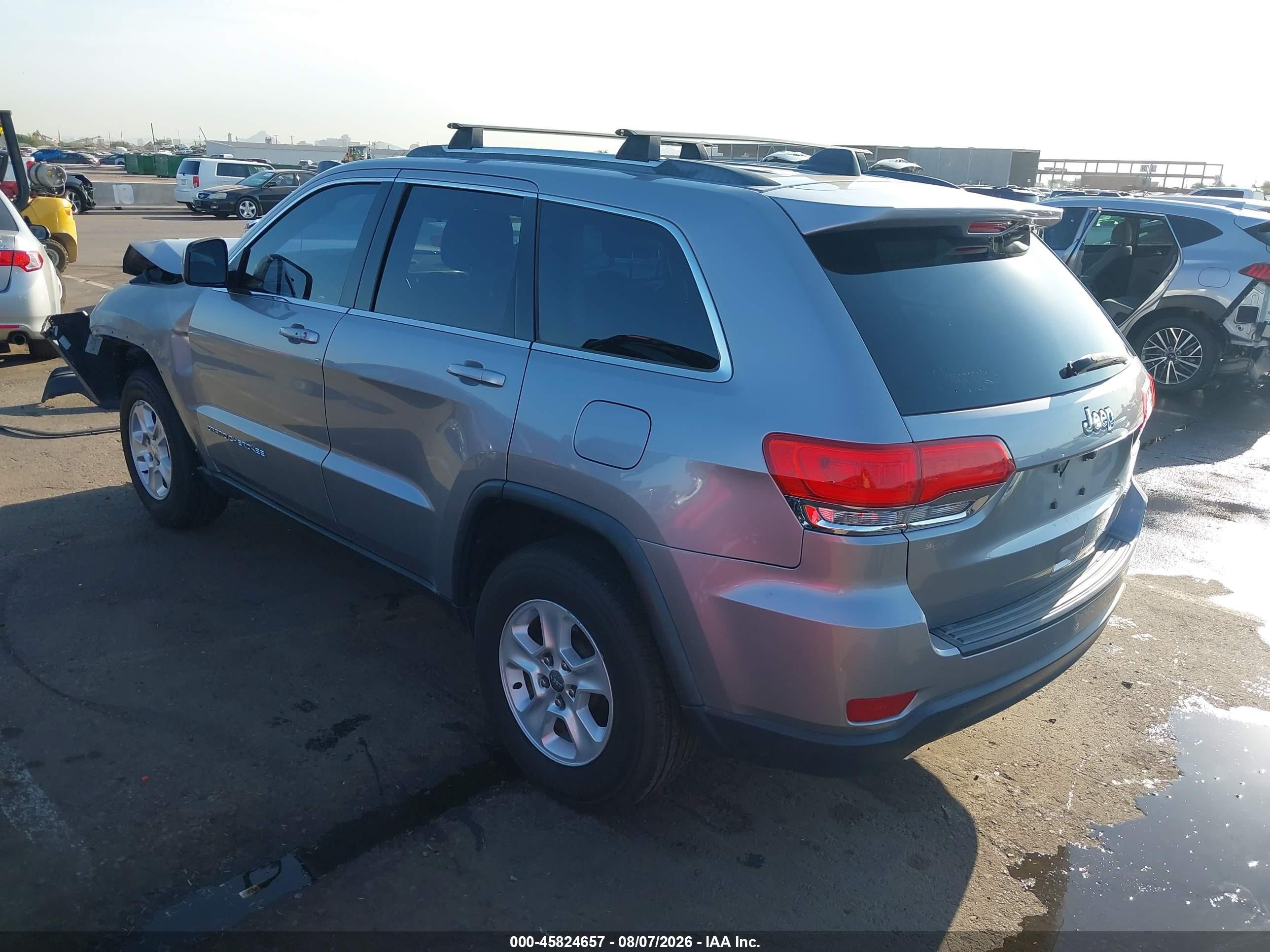 2015 Jeep Grand Cherokee Laredo Gray vin: 1C4RJEAGXFC131506