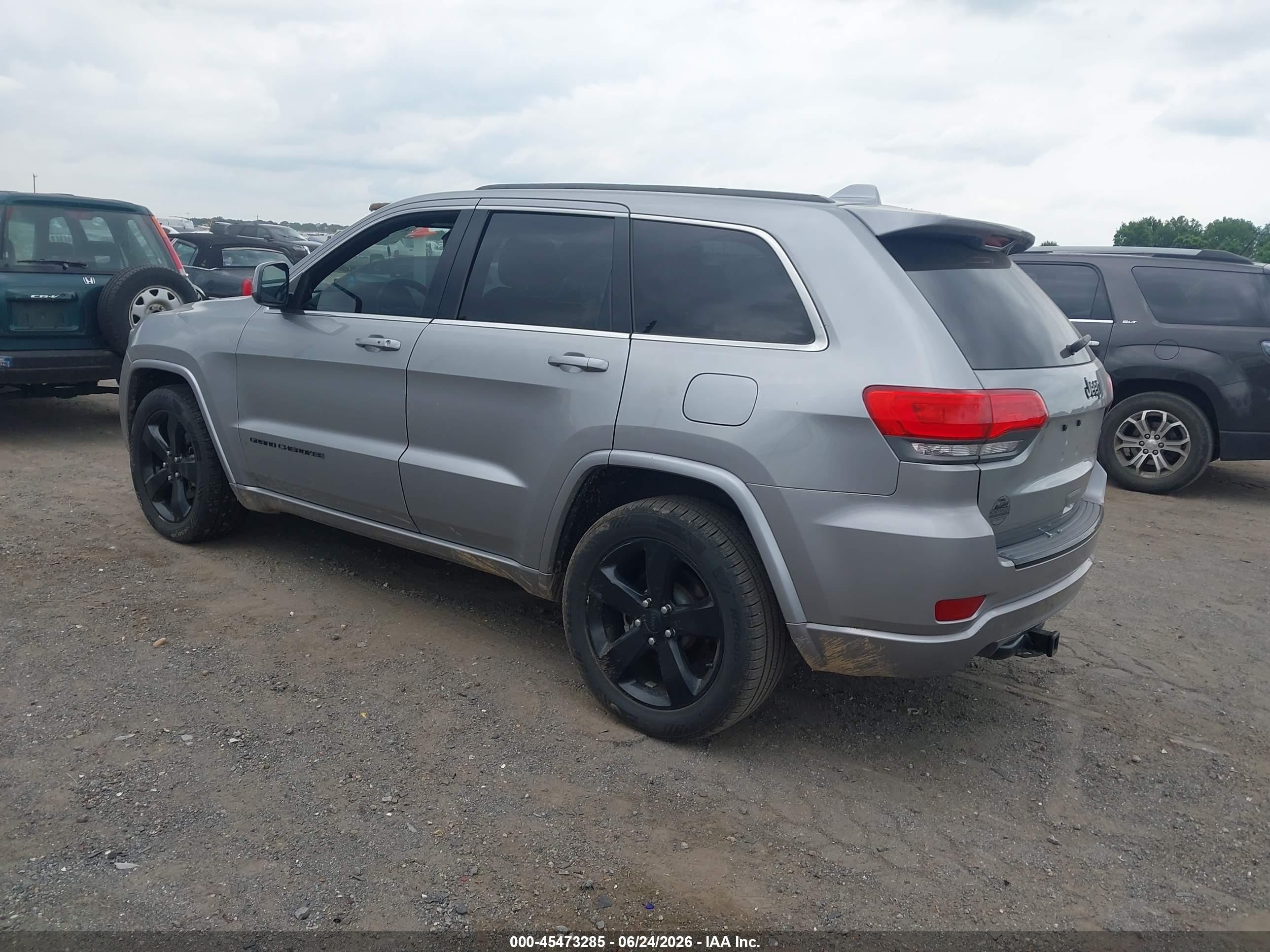 2015 Jeep Grand Cherokee Altitude Silver vin: 1C4RJEAGXFC634811