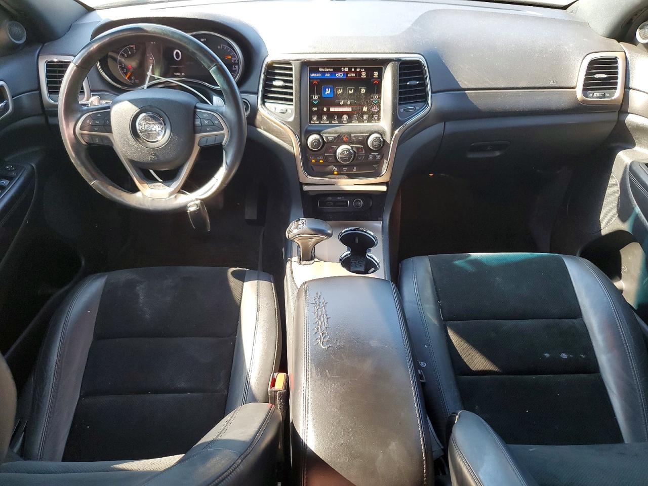 2015 Jeep Grand Cherokee Laredo Silver vin: 1C4RJEAGXFC749442