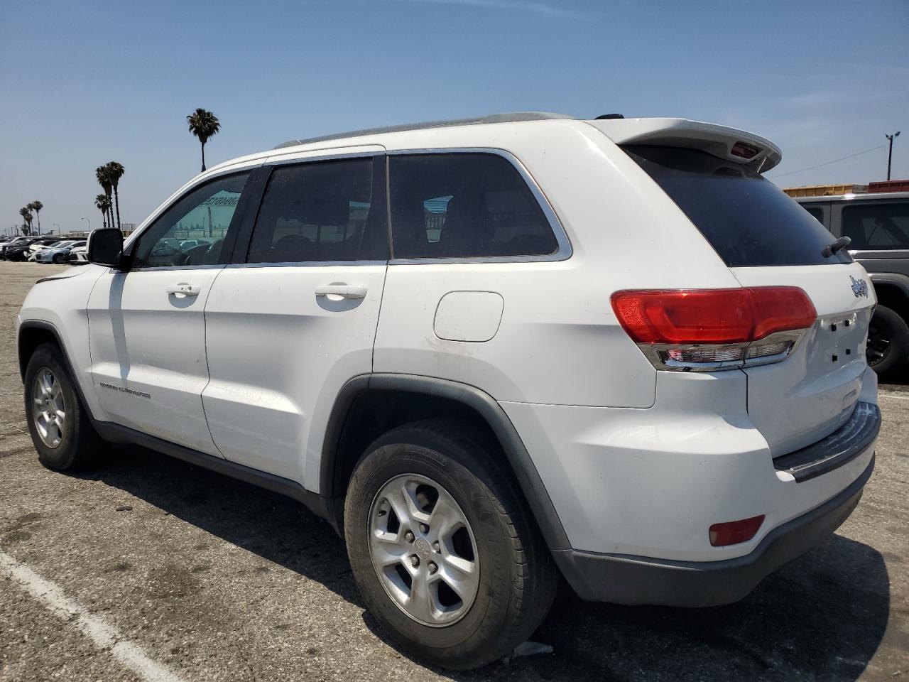 2015 Jeep Grand Cherokee White vin: 1C4RJEAGXFC826312