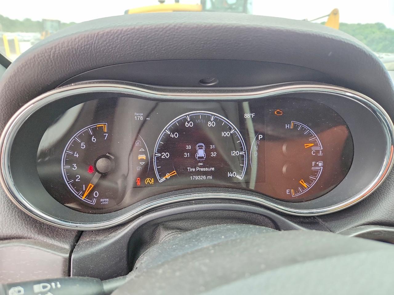 2017 Jeep Grand Cherokee Laredo Черный vin: 1C4RJEAGXHC952530