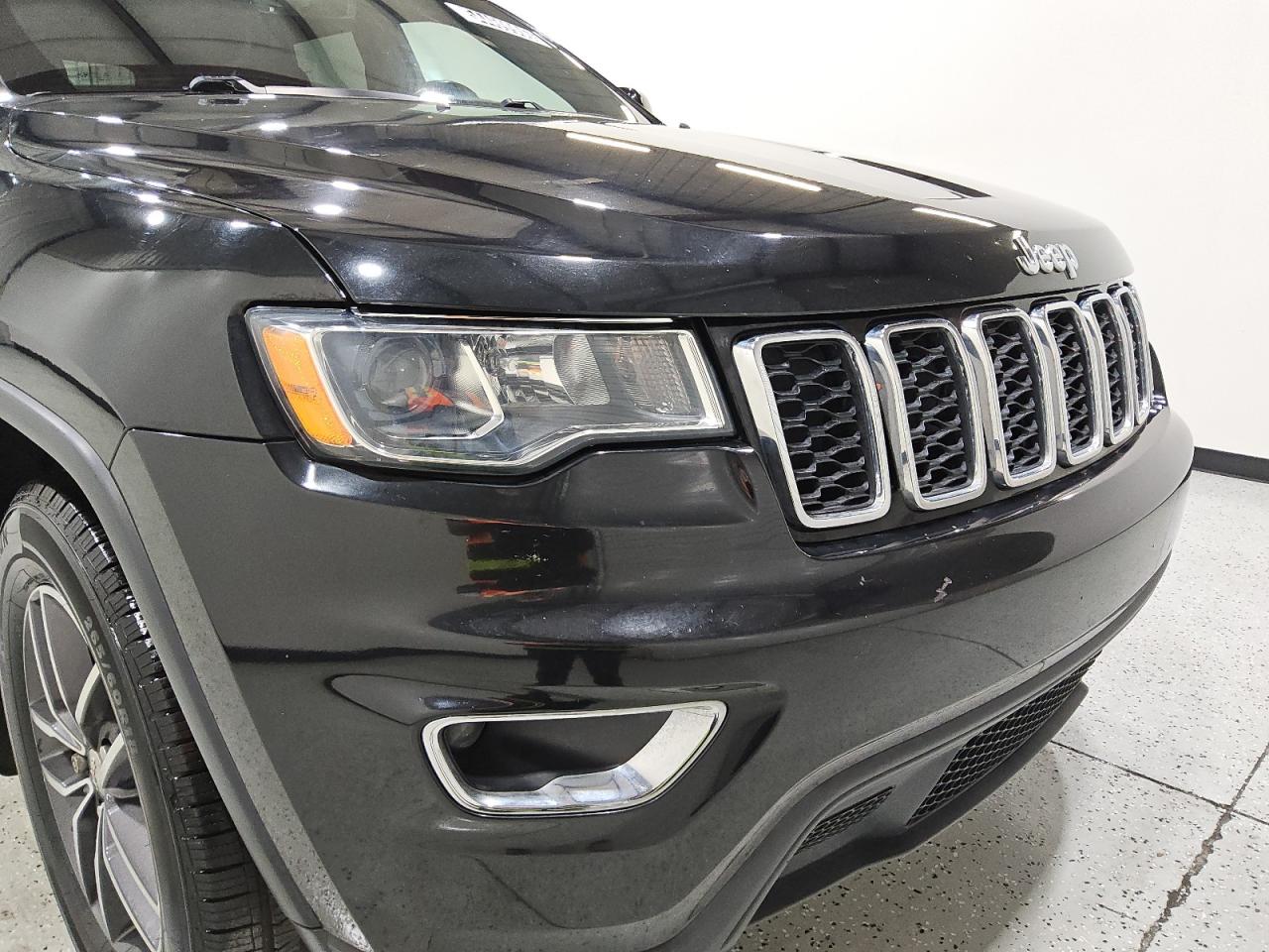 2018 Jeep Grand Cherokee Laredo Black vin: 1C4RJEAGXJC481484 Damage: Front Bumper, Previous Repair, Substandard Repair