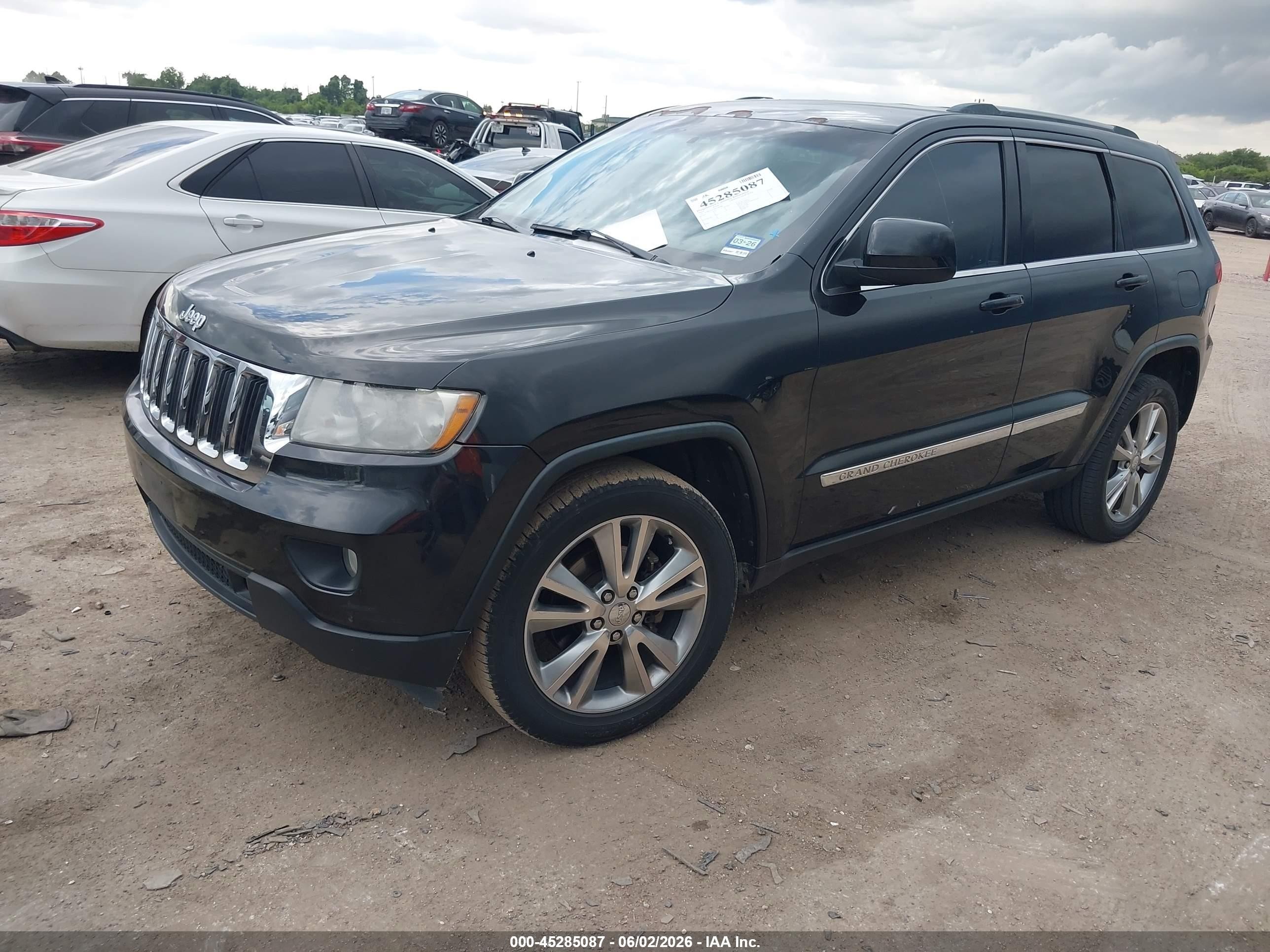 2013 Jeep Grand Cherokee Laredo Black vin: 1C4RJEAT3DC546788