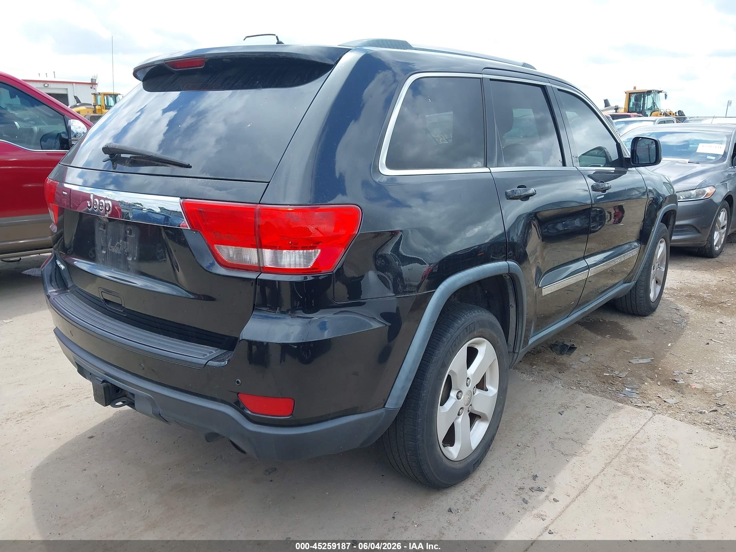 2012 Jeep Grand Cherokee Laredo Black vin: 1C4RJEAT6CC307461