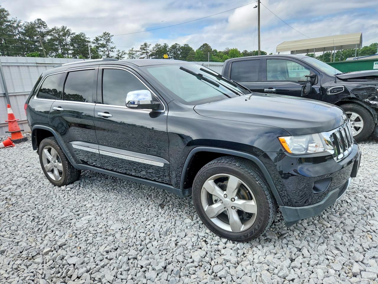 2012 Jeep Grand Cherokee Limited White vin: 1C4RJEBG0CC263846
