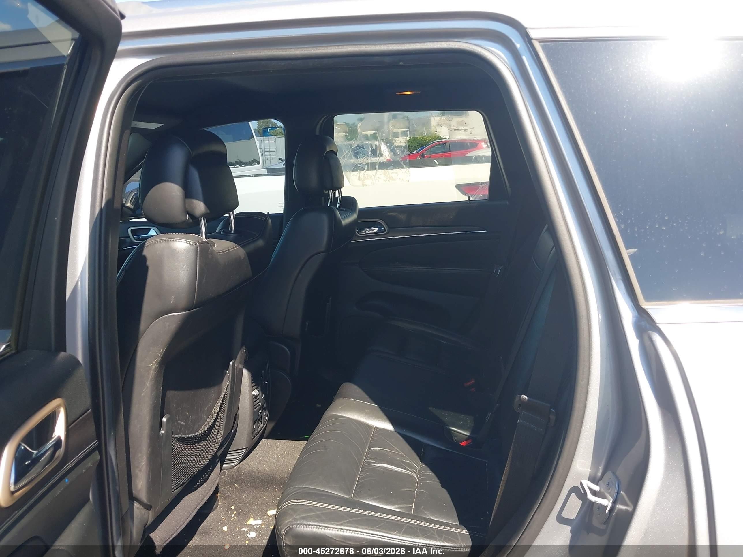 2014 Jeep Grand Cherokee Limited Silver vin: 1C4RJEBG0EC322283