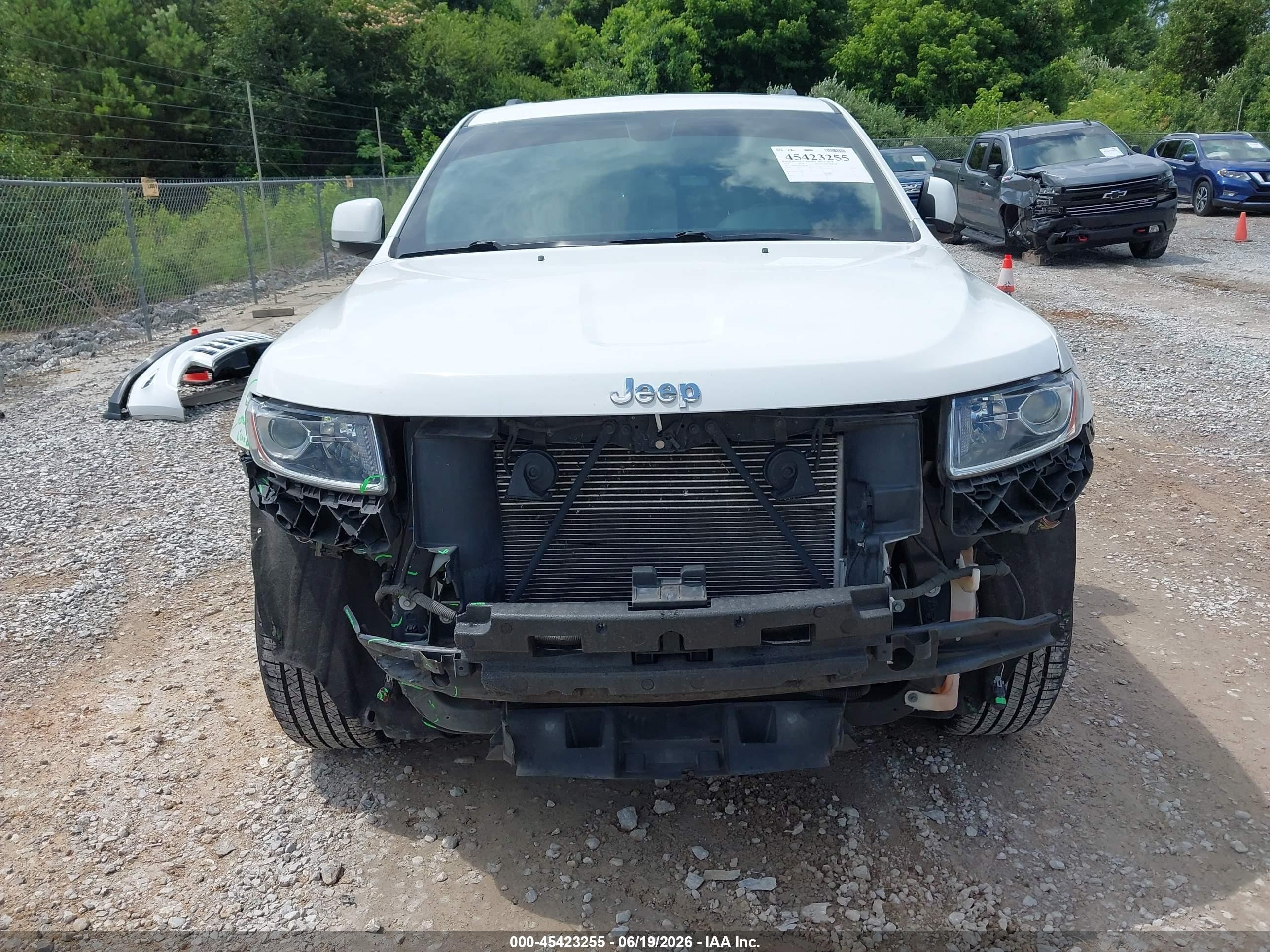 2014 Jeep Grand Cherokee Limited White vin: 1C4RJEBG0EC499190