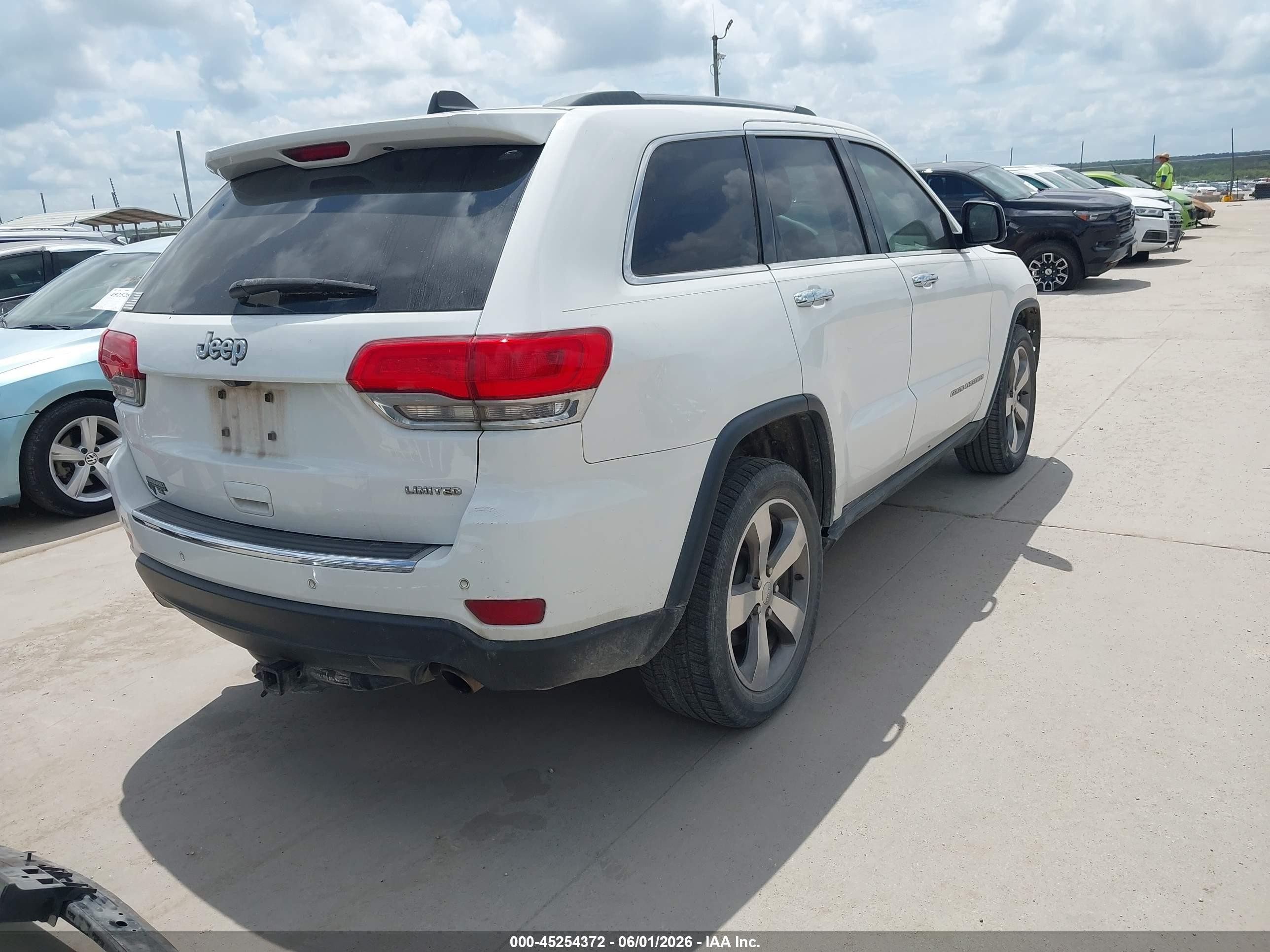 2015 Jeep Grand Cherokee Limited White vin: 1C4RJEBG0FC629678