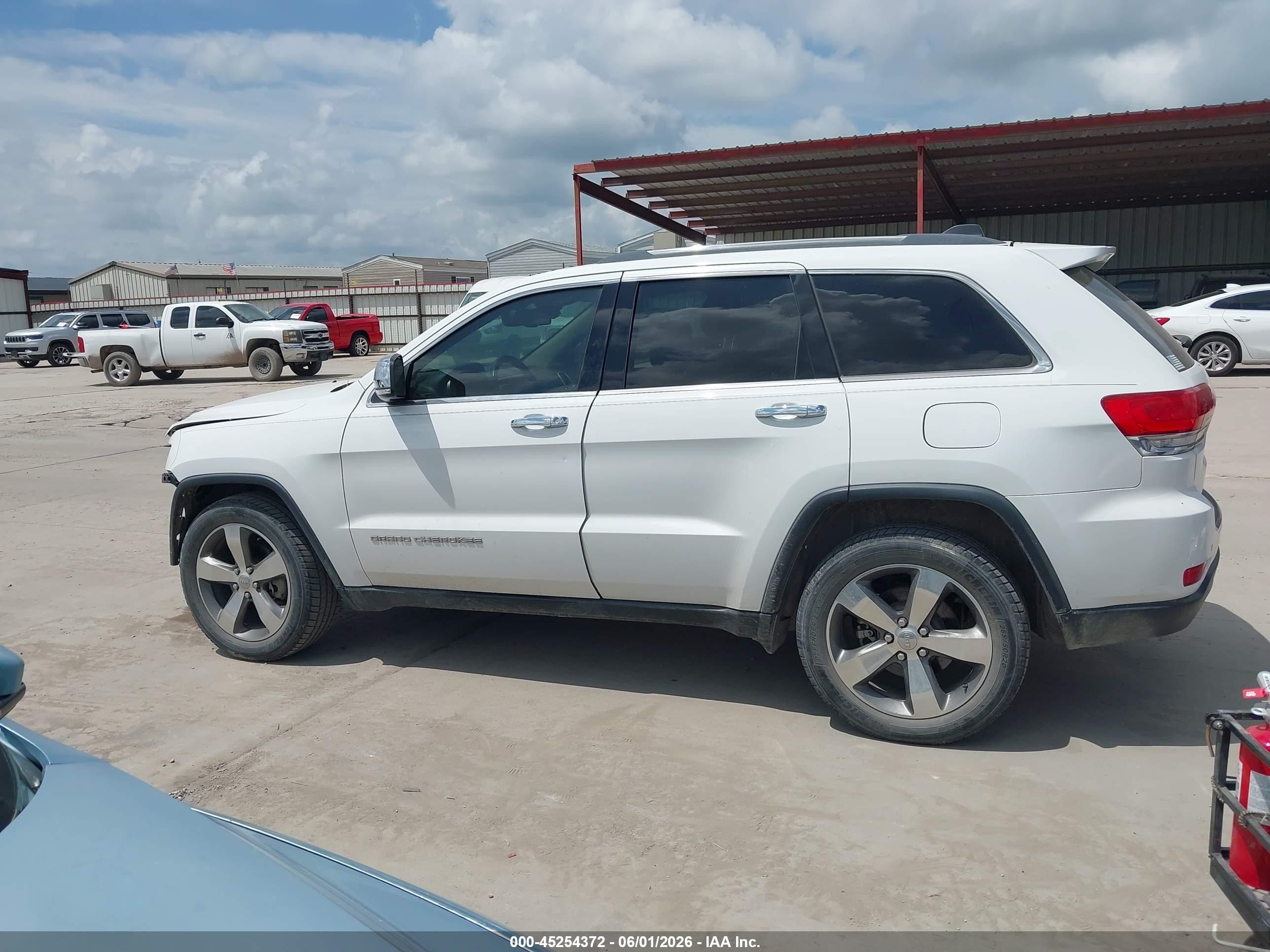 2015 Jeep Grand Cherokee Limited White vin: 1C4RJEBG0FC629678