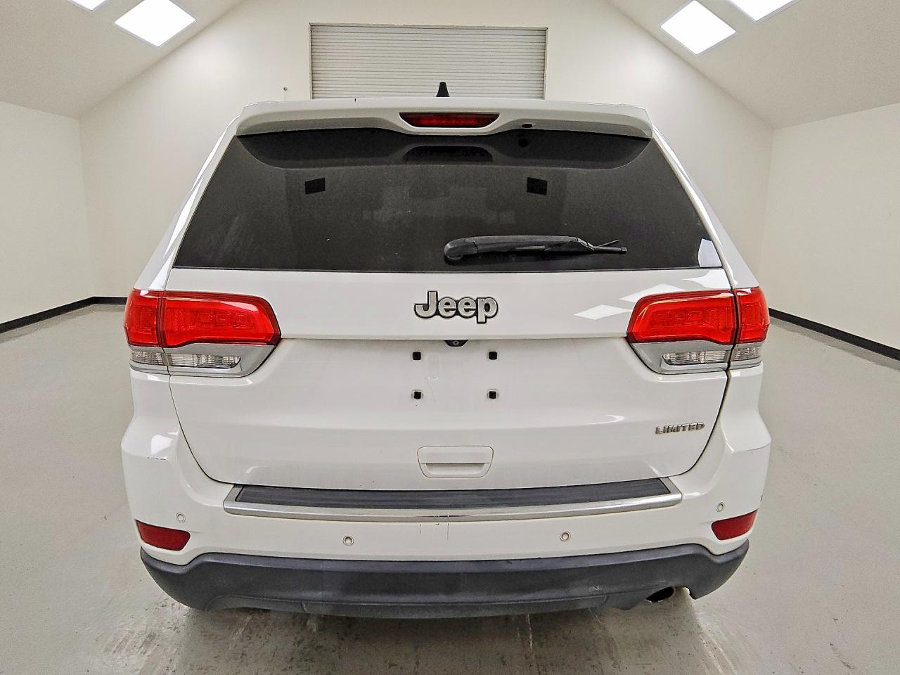 2015 Jeep Grand Cherokee Limited White vin: 1C4RJEBG0FC780181