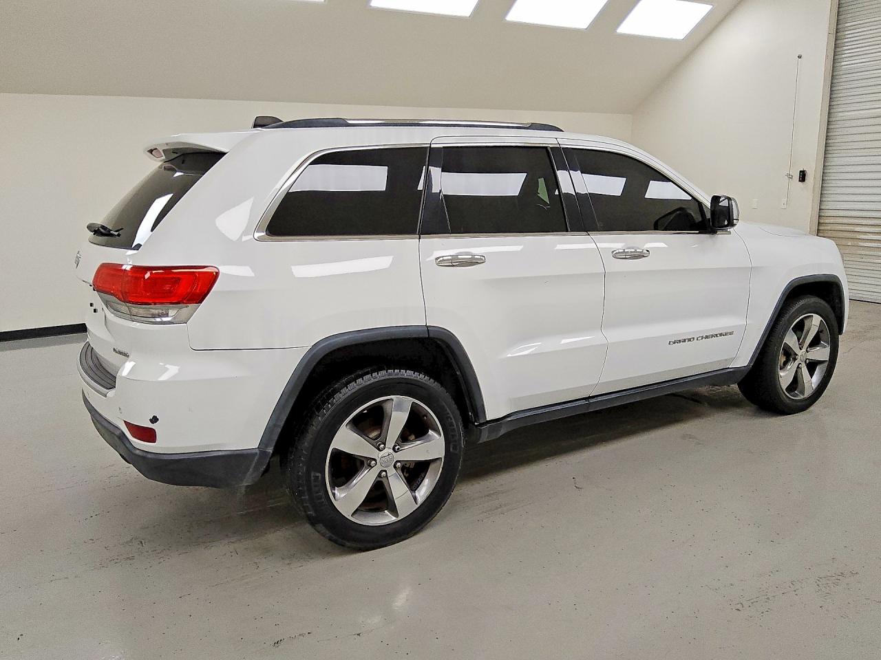 2015 Jeep Grand Cherokee Limited White vin: 1C4RJEBG0FC780181