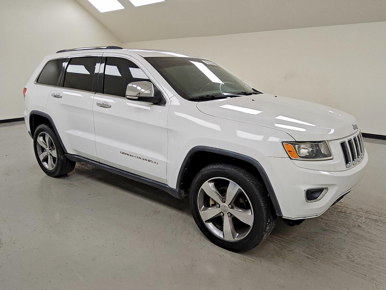 2015 Jeep Grand Cherokee Limited White vin: 1C4RJEBG0FC780181