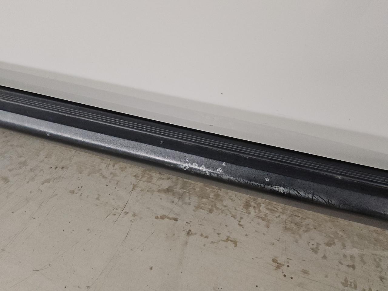 2015 Jeep Grand Cherokee Limited White vin: 1C4RJEBG0FC780181 Damage: Left Rocker Panel, Chipped, 3