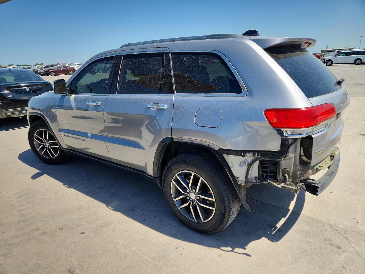 2015 Jeep Grand Cherokee Limited Silver vin: 1C4RJEBG0FC868034