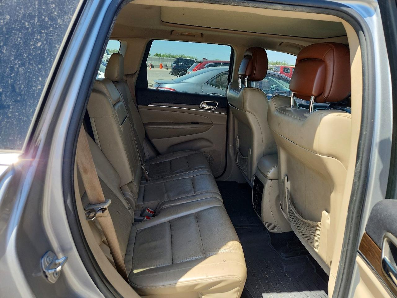2015 Jeep Grand Cherokee Limited Silver vin: 1C4RJEBG0FC868034